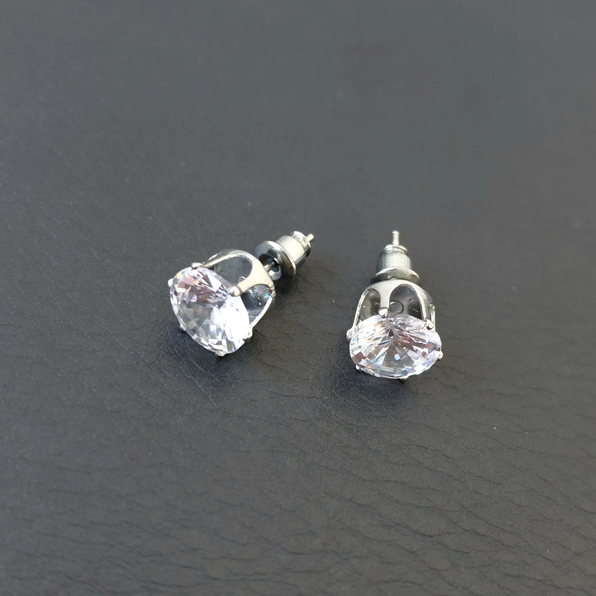 Серьги пусеты бижутерия - миниатюра 3
