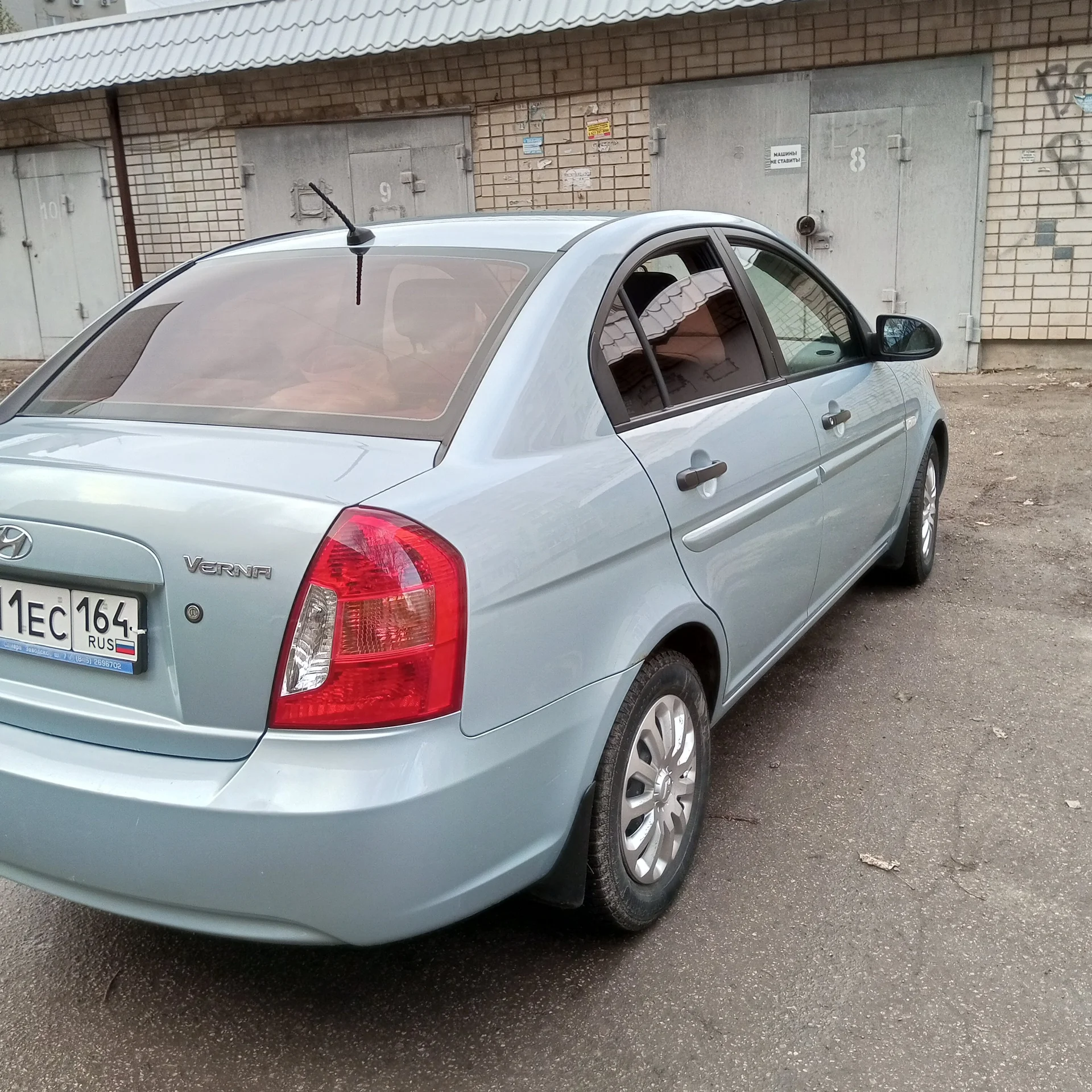 HYUNDAI VERNA 2008 1.4 МТ 185002 км - миниатюра 4