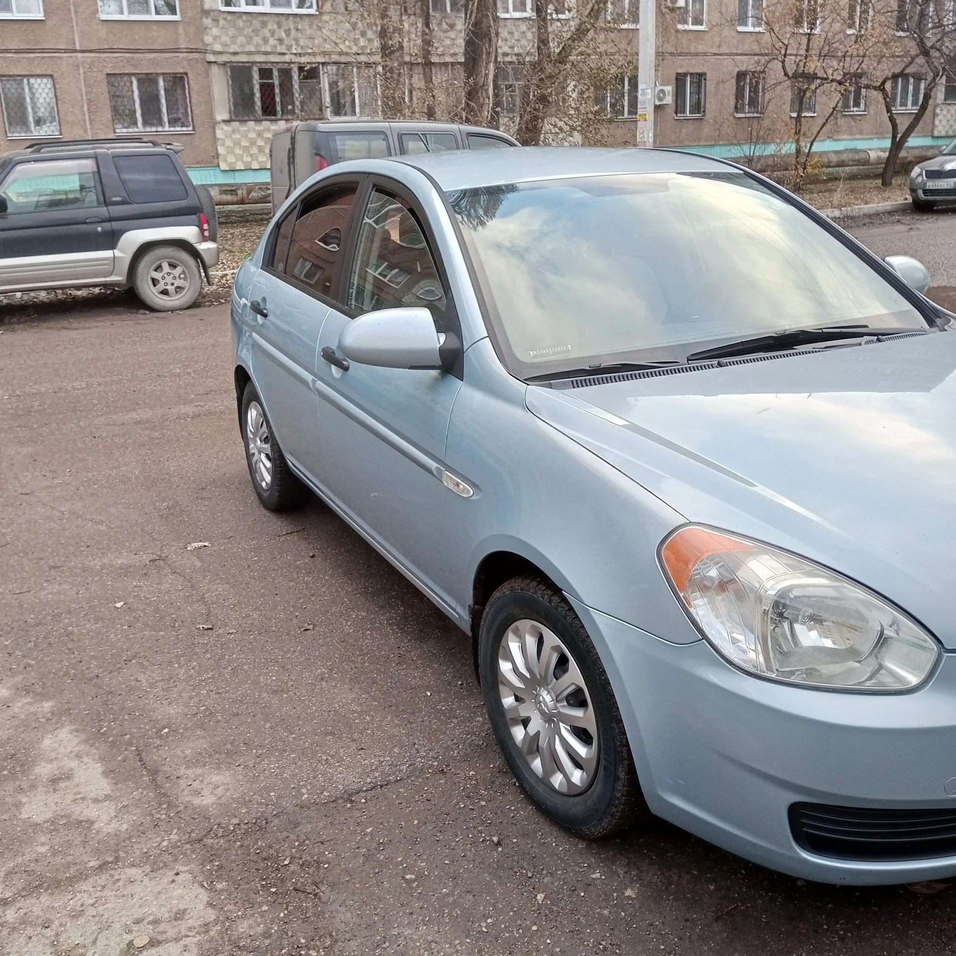 HYUNDAI VERNA 2008 1.4 МТ 185002 км - миниатюра 5