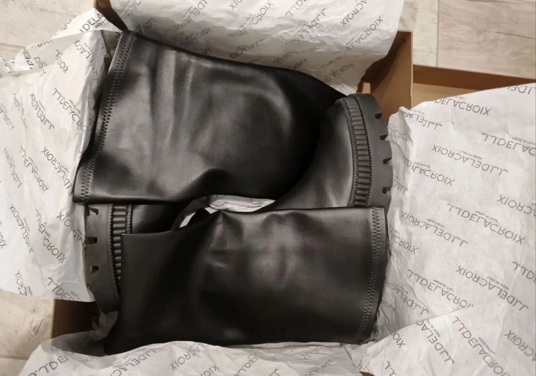 Продам димесезонные сапоги - изображение 1