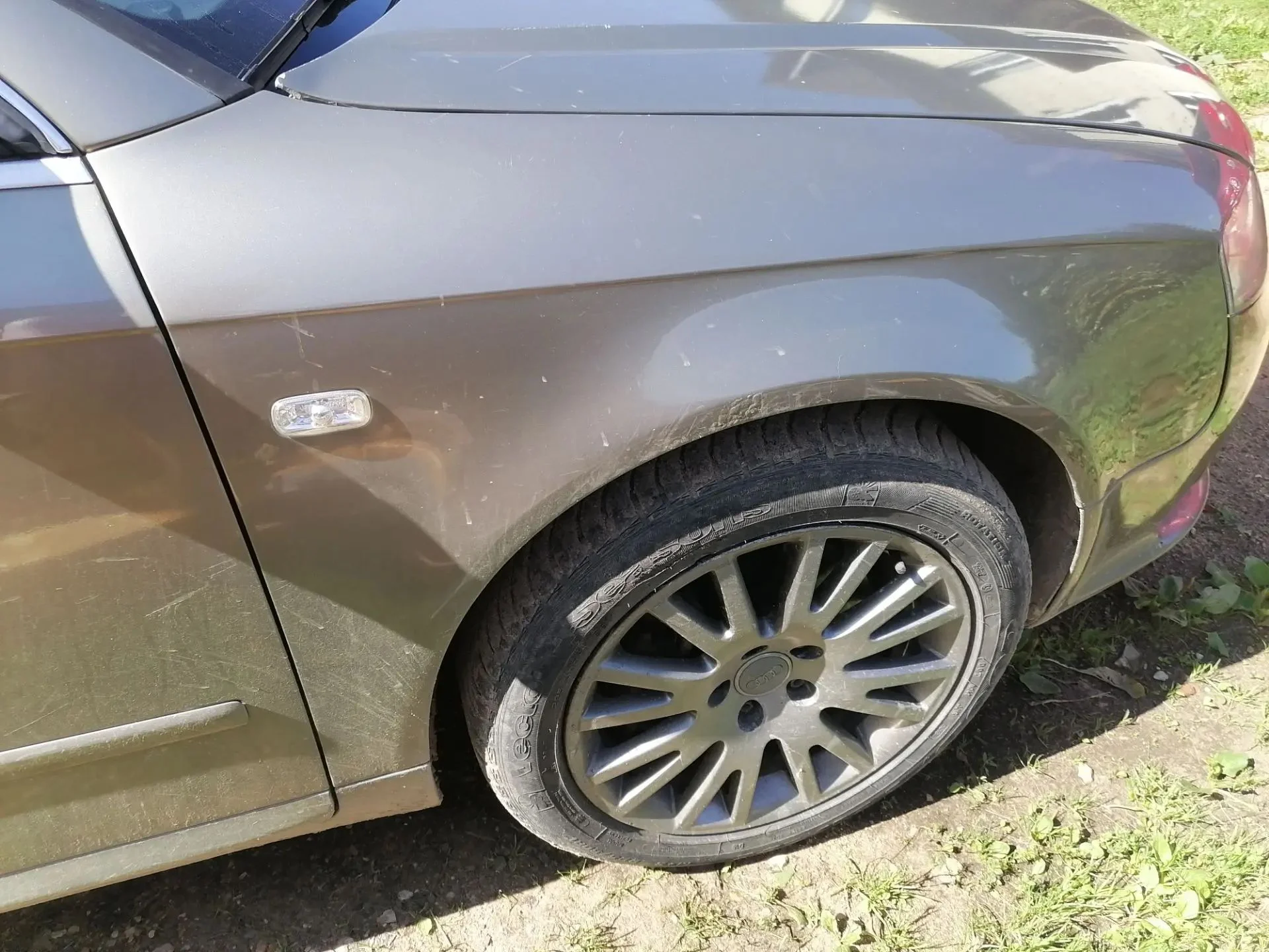 Audi A4 S-LINE - миниатюра 9