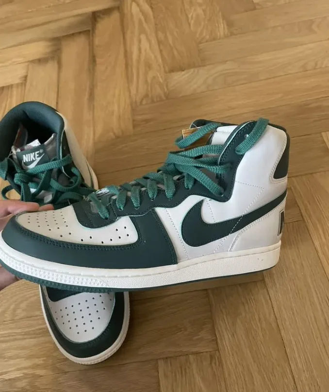 Кроссовки мужские Nike - миниатюра 4