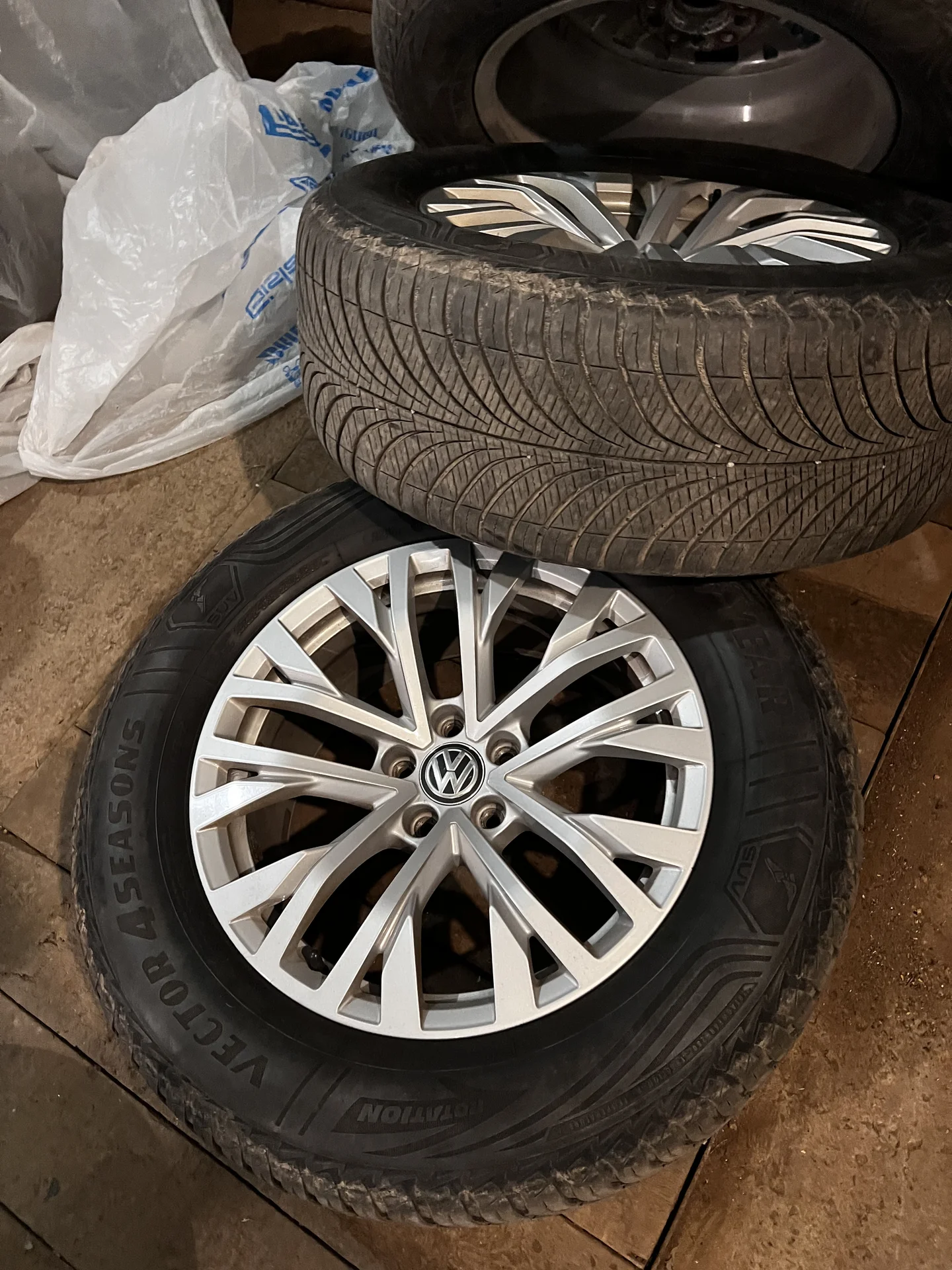 Vector 4Seasons Gen-2 SUV - миниатюра 4