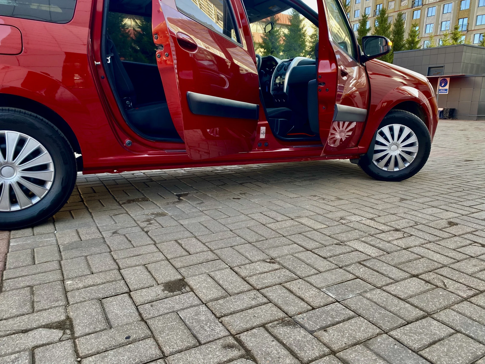 Lada Largus 2021 - миниатюра 9