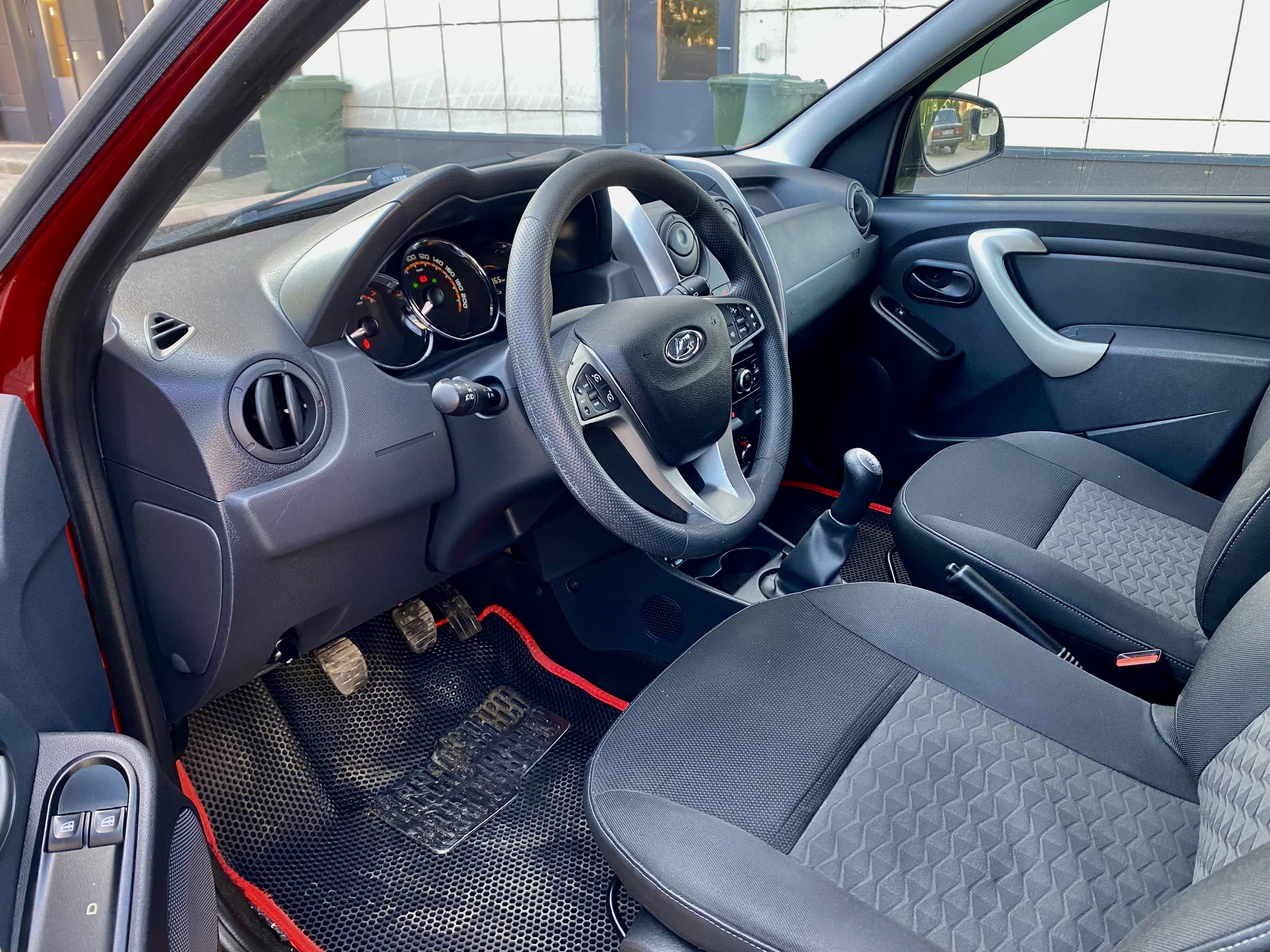 Lada Largus 2021 - миниатюра 12