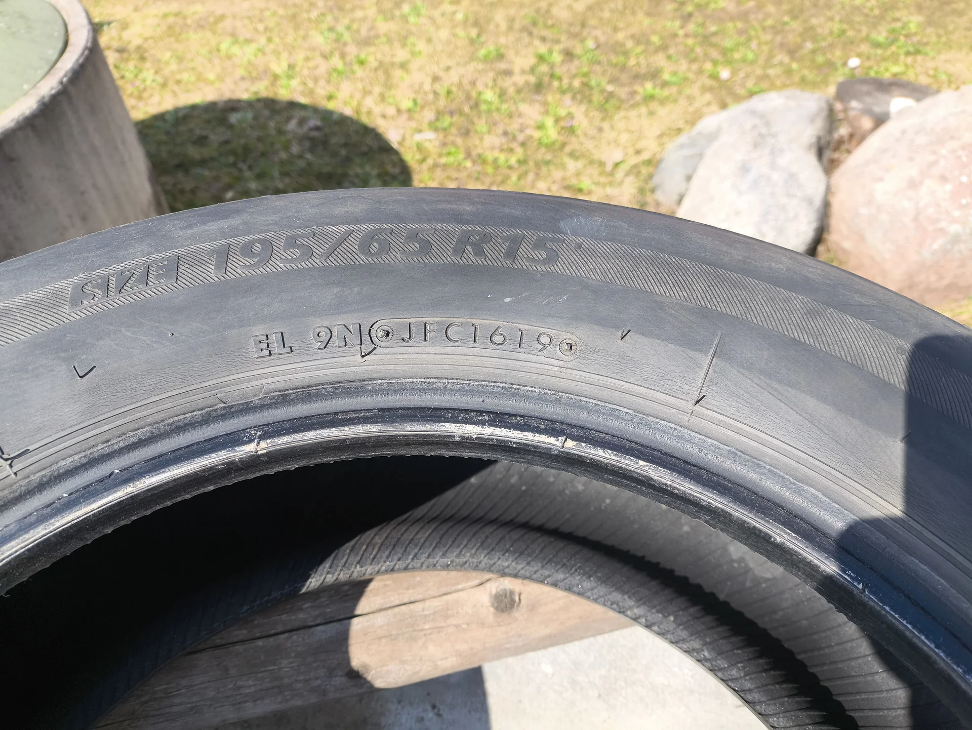 Летняя резина Bridgestone 195/65/15 - миниатюра 6