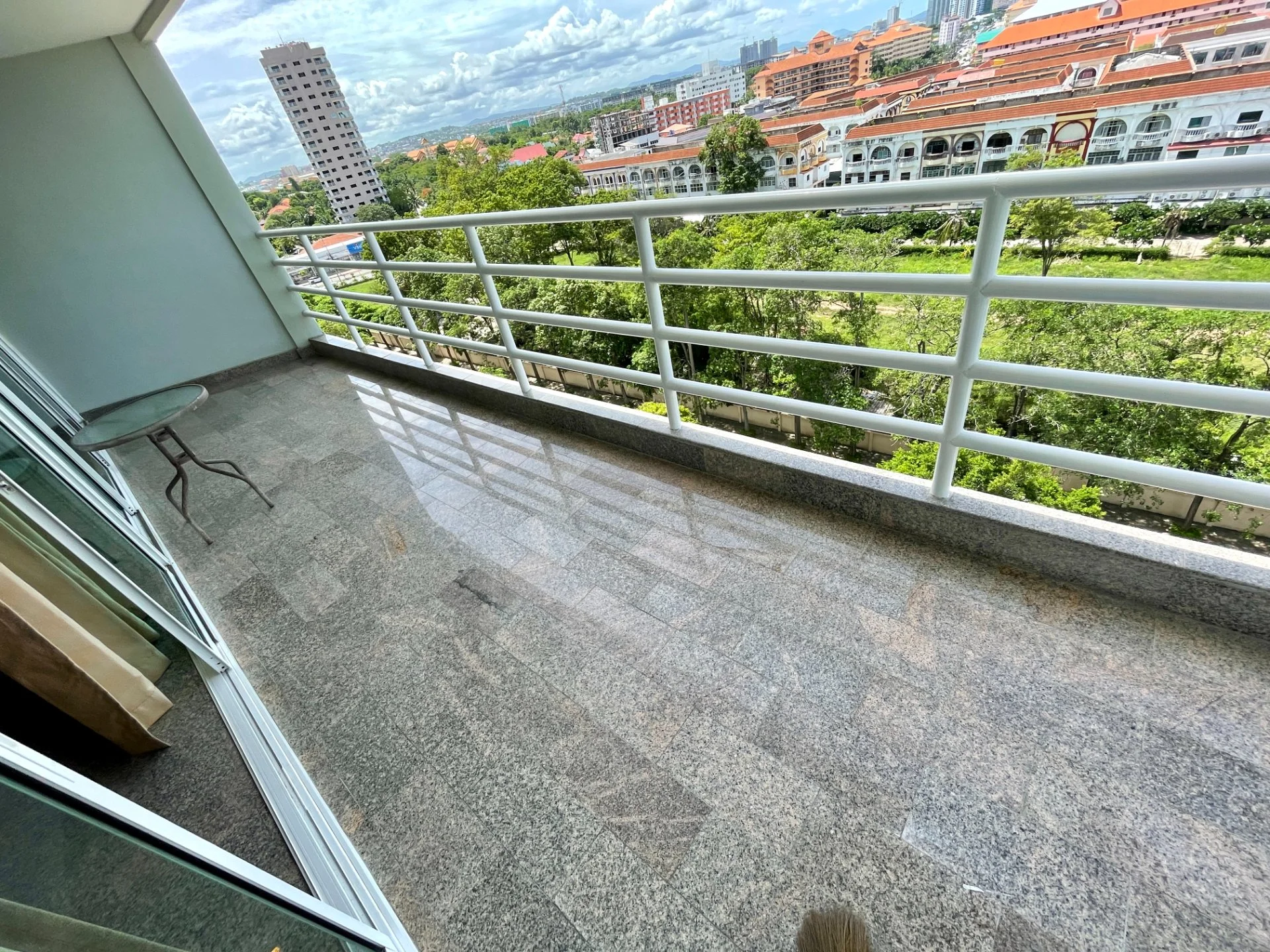 Квартира 1 спальня в Паттайе в собственность — View Talay 5D, вид на море - миниатюра 3