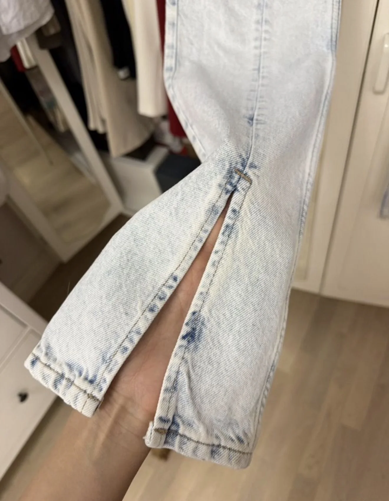 Джинсы bershka 36 размер - миниатюра 3