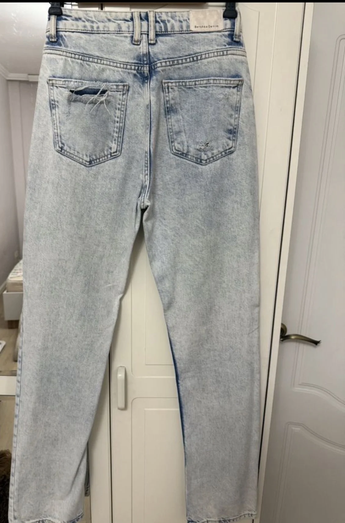 Джинсы bershka 36 размер - миниатюра 4