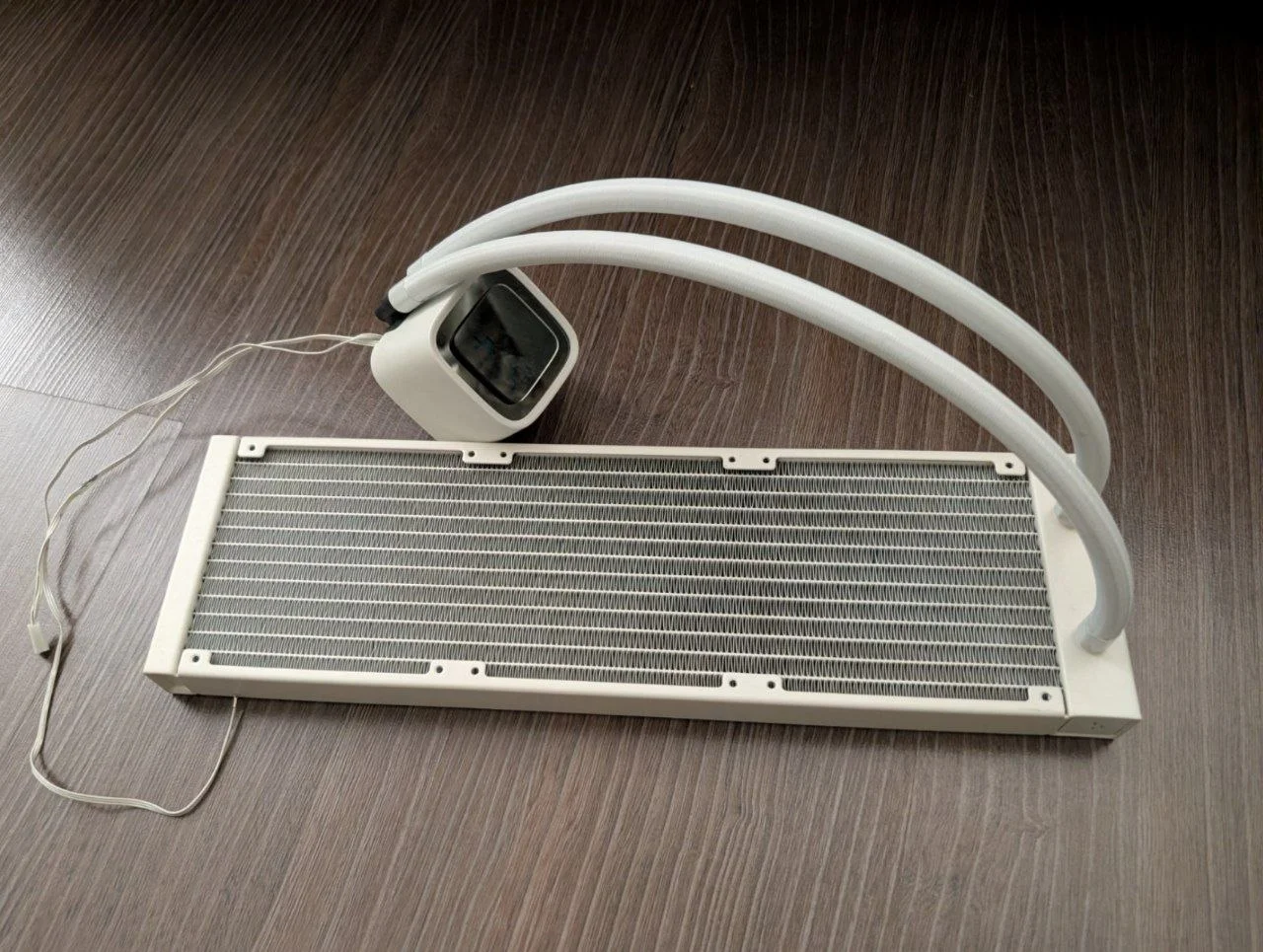 Система охлаждения DEEPCOOL LS720 WH белая - миниатюра 2