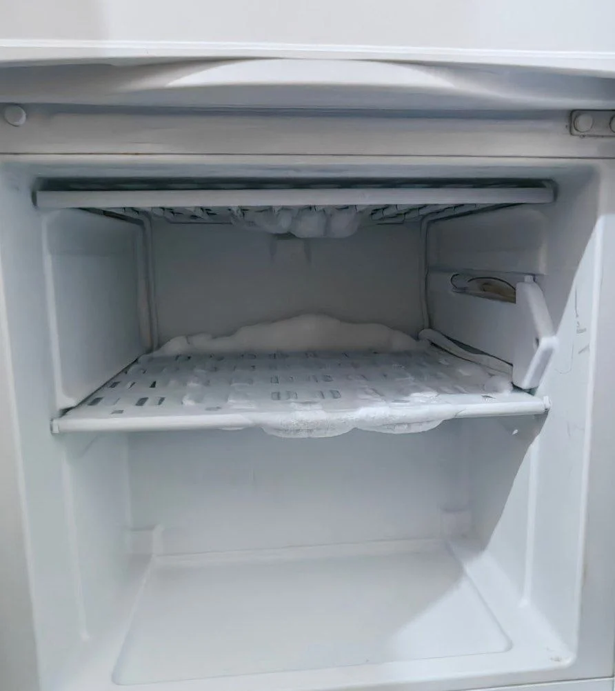 Холодильник Indesit ES15 - миниатюра 4