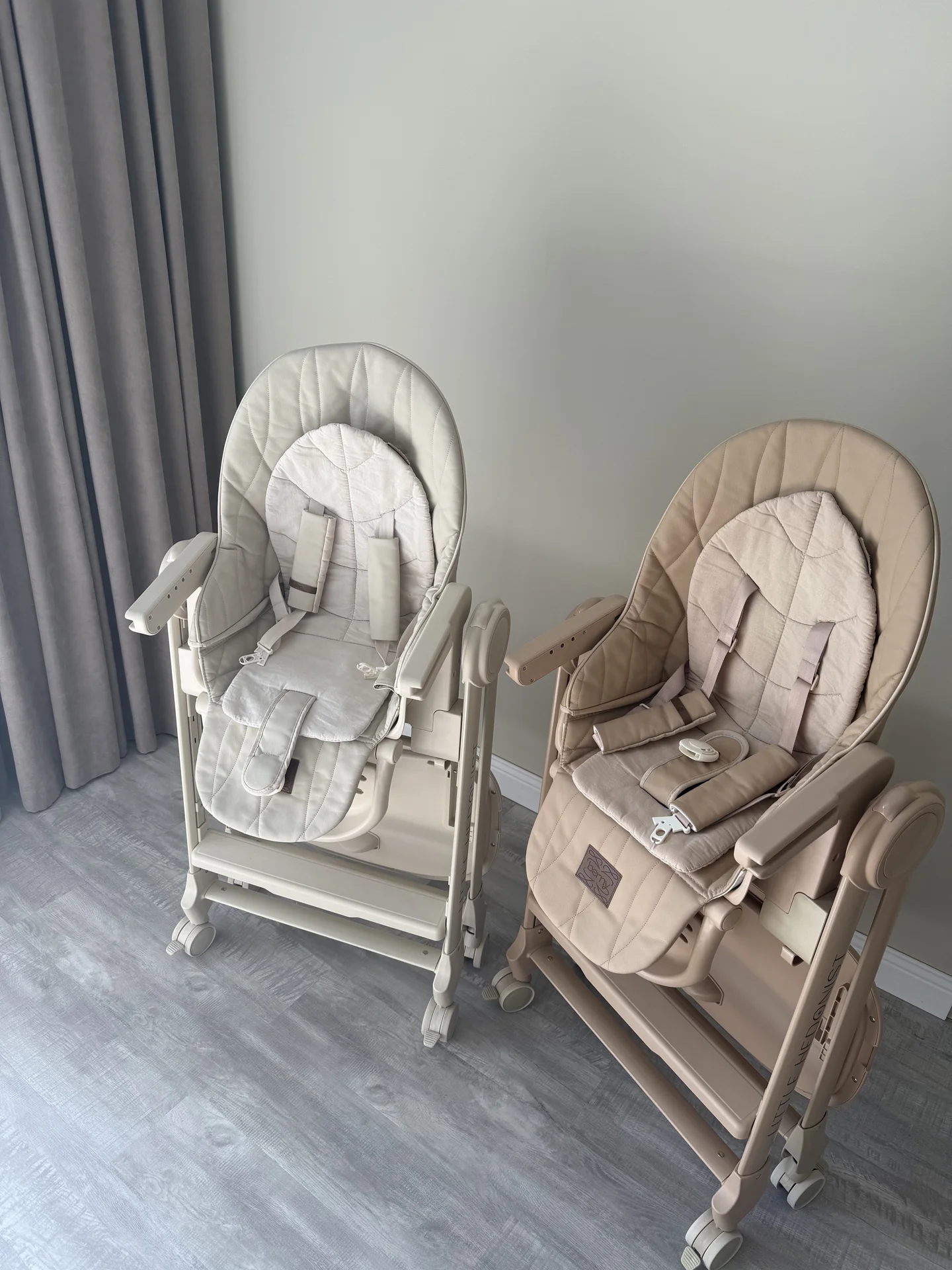 Стульчик для кормления Happy Baby Berny Lux New - миниатюра 4