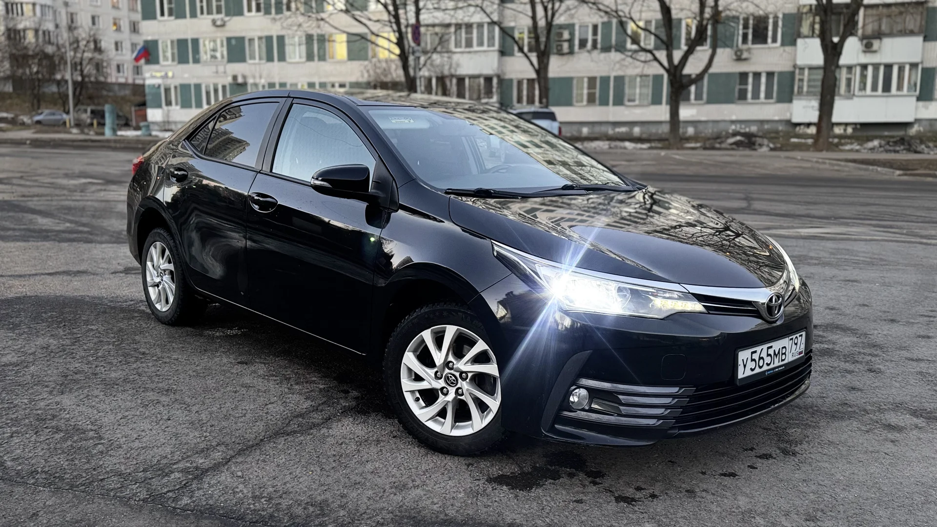 Toyota Corolla - миниатюра 3