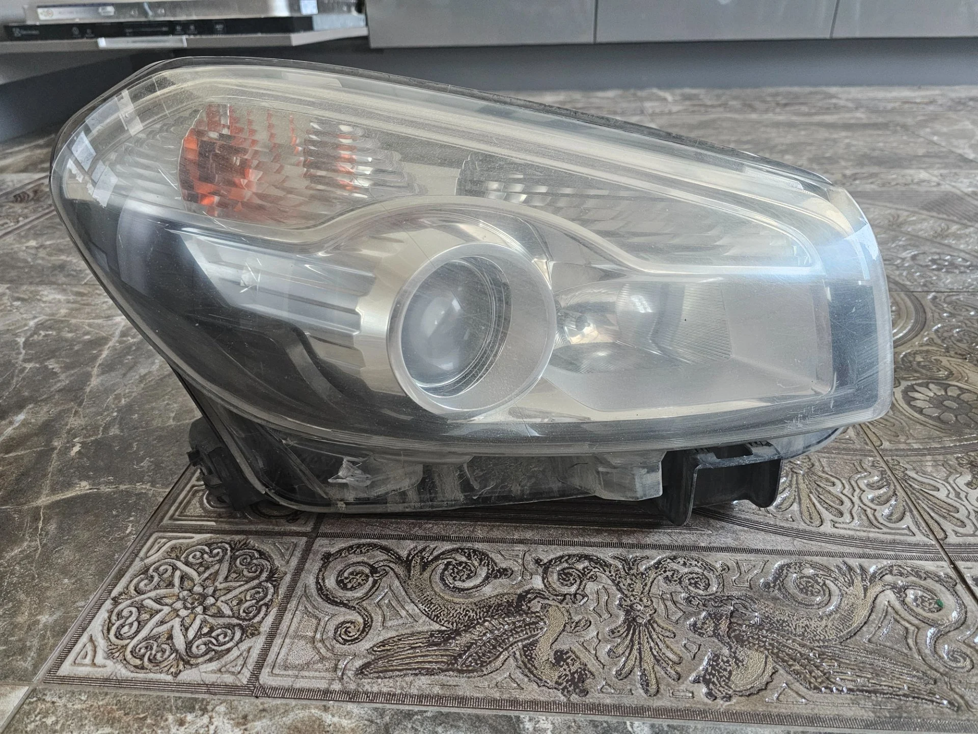 Передние фары nissan qashqai j 10 рейст 2010 год - миниатюра 5