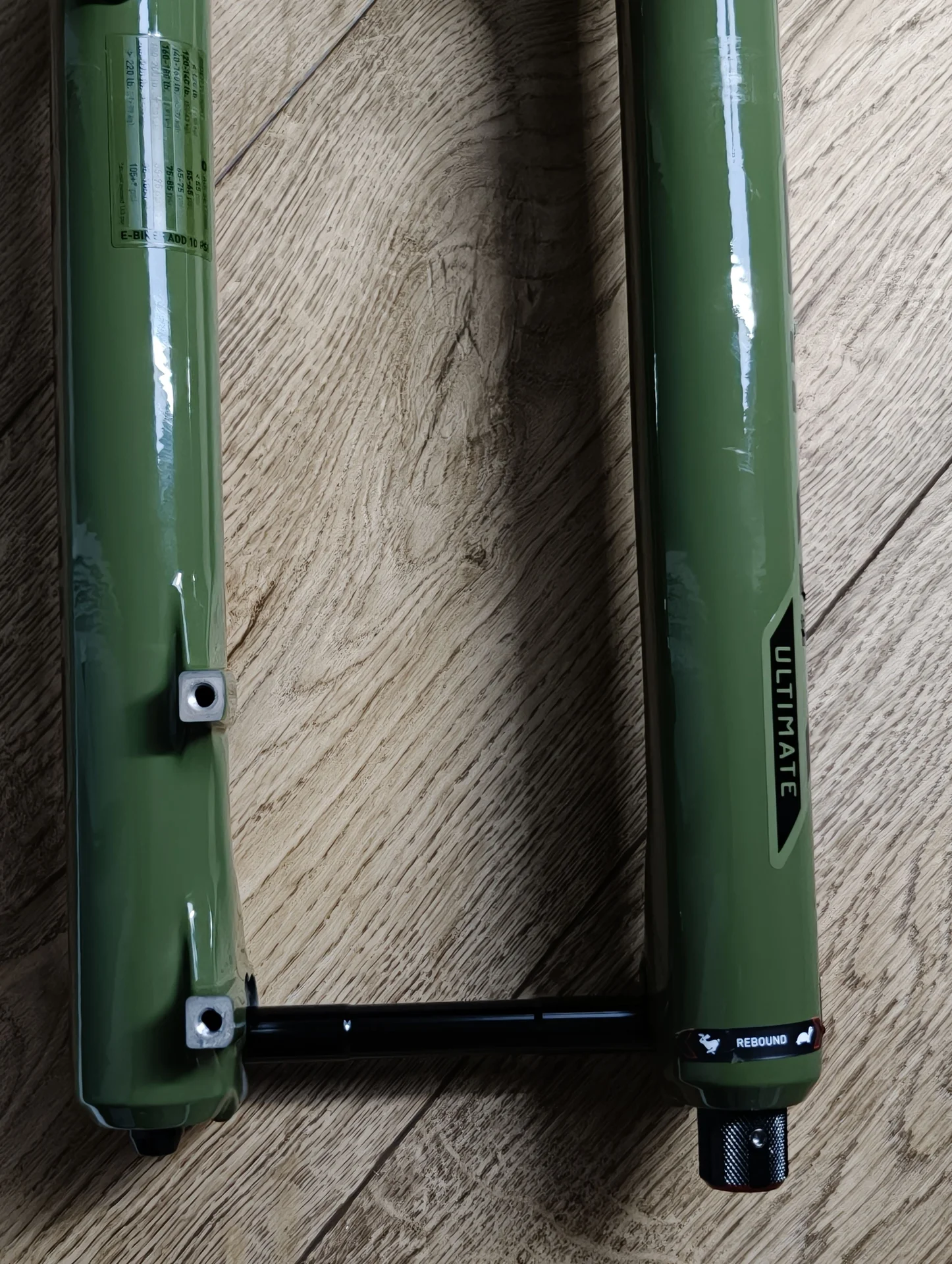 Вилка rockshox lyrik ultimate 27.5 - миниатюра 4