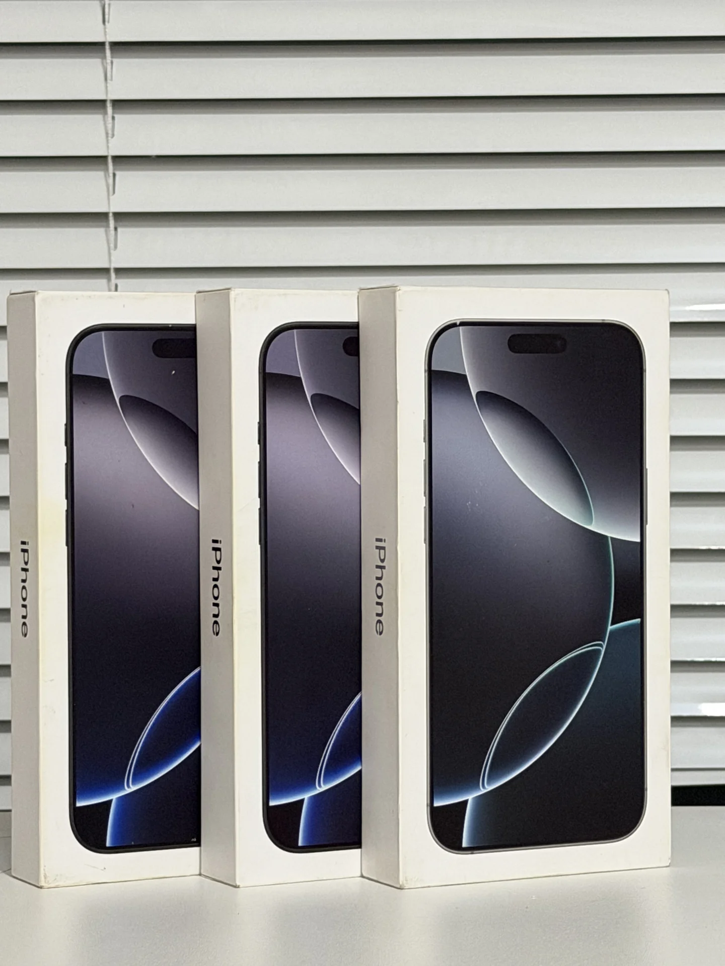 Apple iPhone 17 Pro Max 256gb eSim все цвета - миниатюра 5