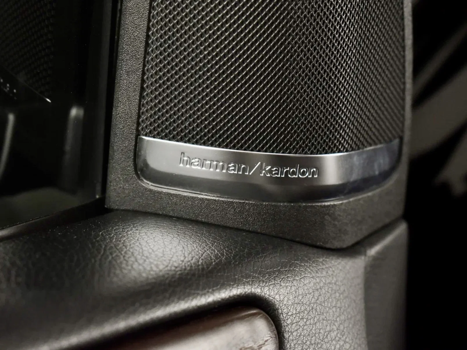 Mercedes Benz 2014 г. - миниатюра 9
