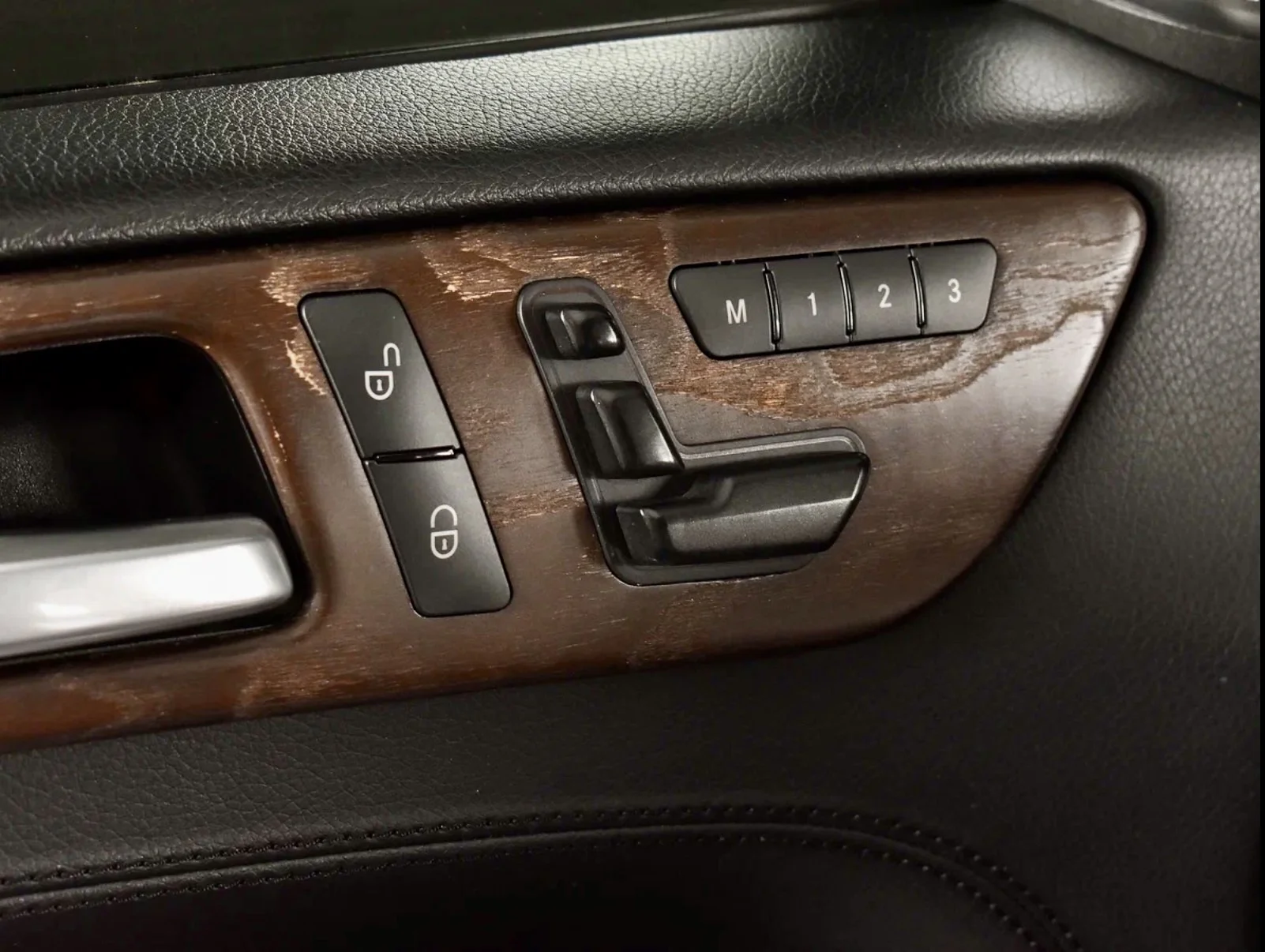 Mercedes Benz 2014 г. - миниатюра 10