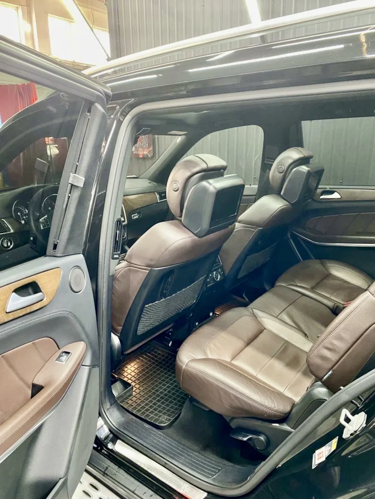 Mercedes Benz 2014 г. - миниатюра 20