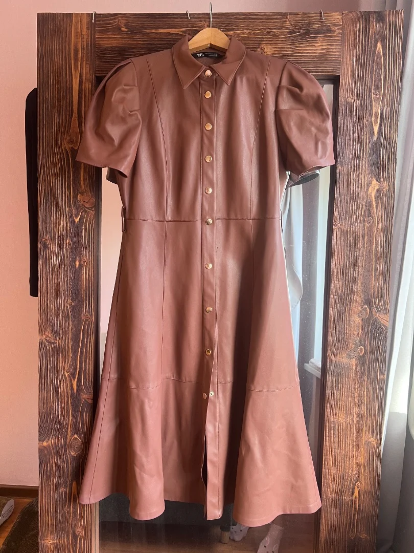 Платье Zara из экокожи - миниатюра 4