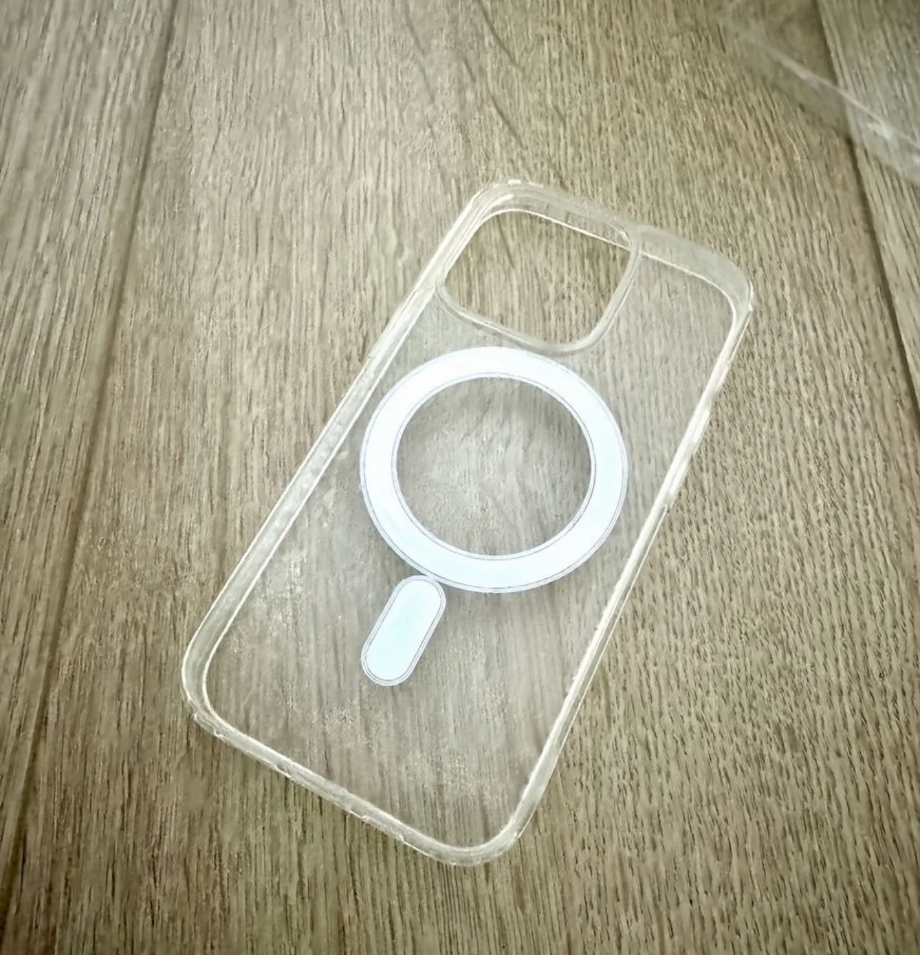 Чехол на iPhone 14pro - миниатюра 2