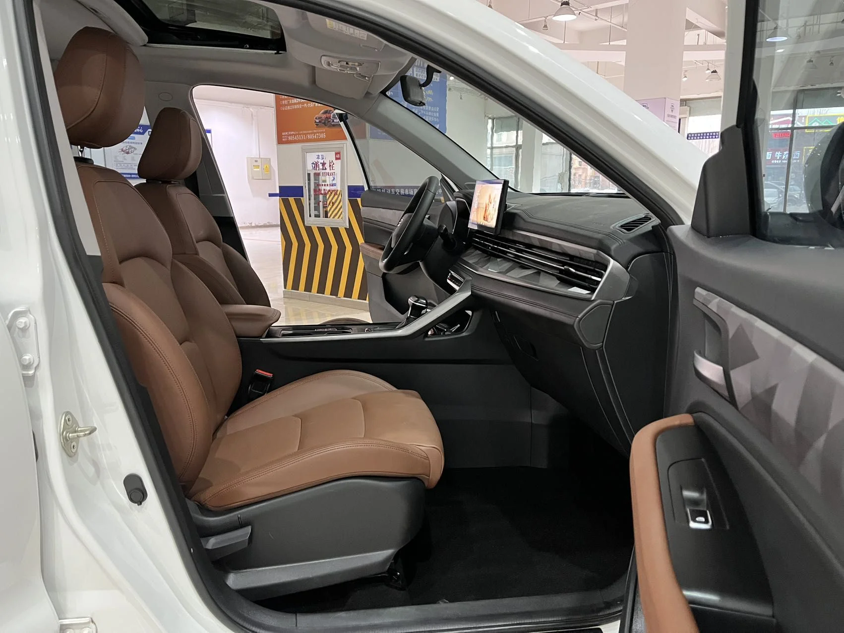 Geely Vision X6 PRO | 1.4T | Автомат | Premium - миниатюра 10