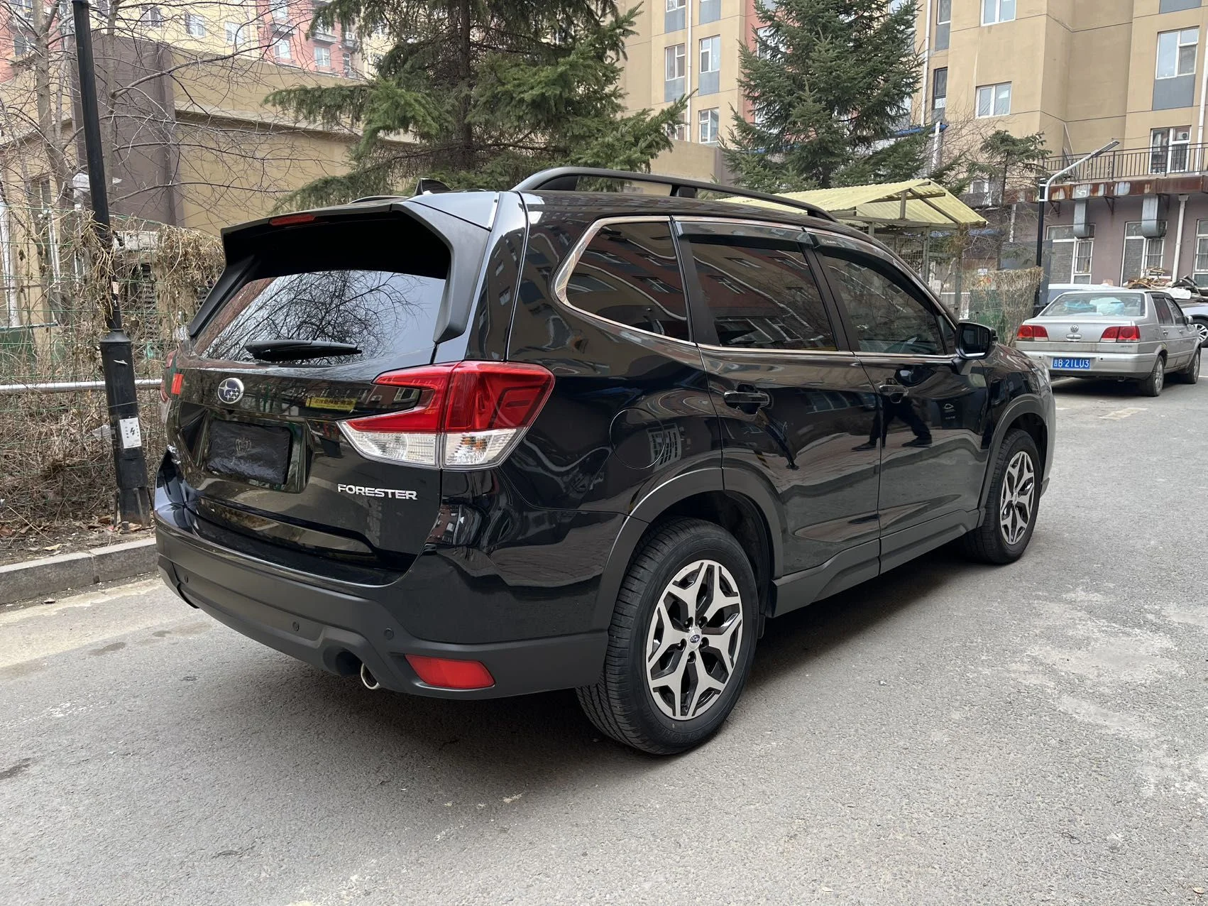 Subaru Forester | 2.0L | 2021 | Автомат | Luxury - миниатюра 3