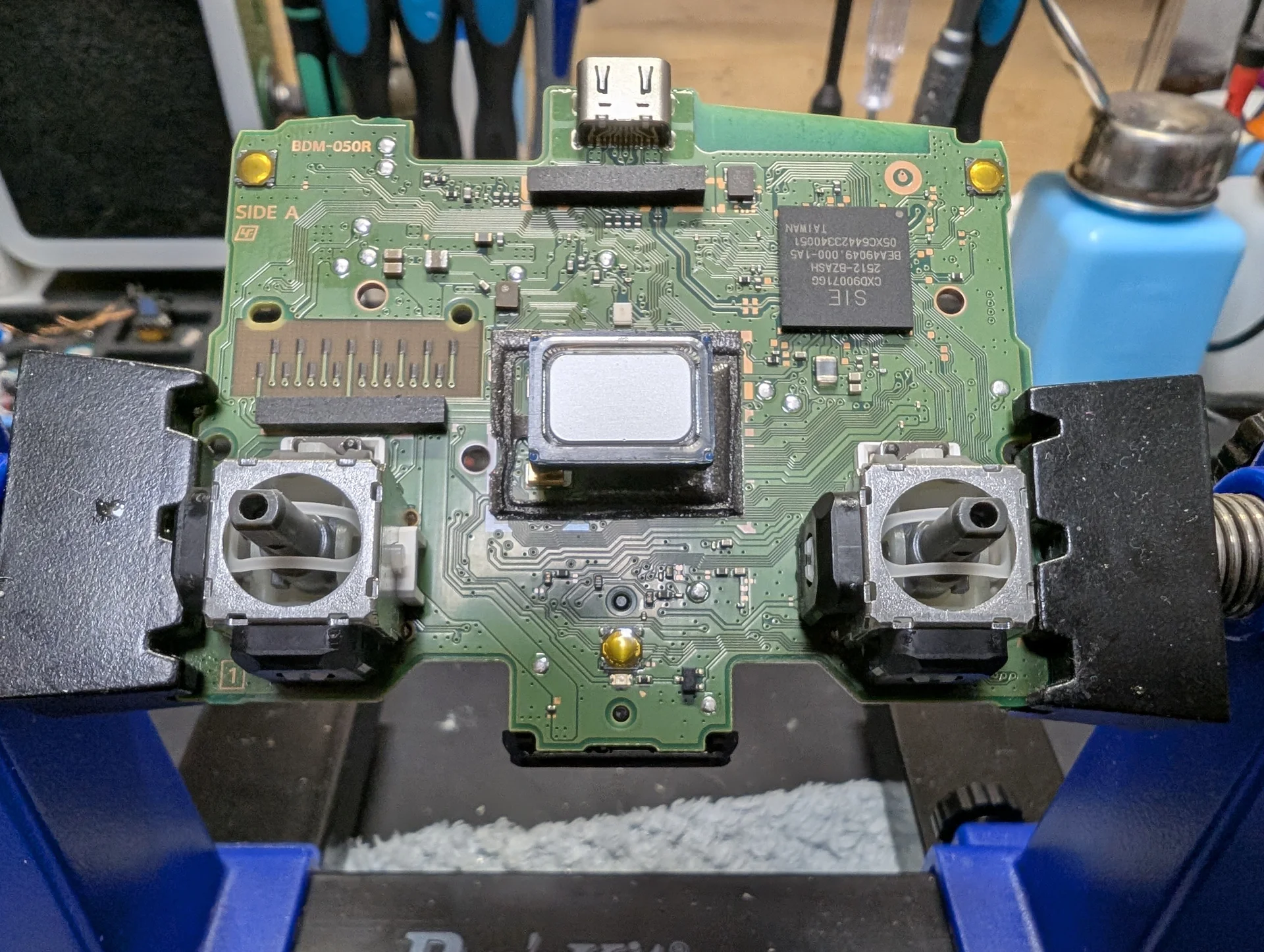 Ремонт геймпадов dualshock, dualsense PS4, PS5 - миниатюра 4