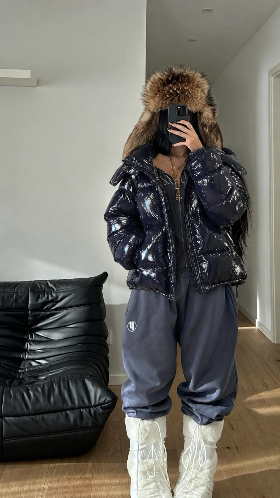 пуховик глянцевыы moncler type y2k - миниатюра 3