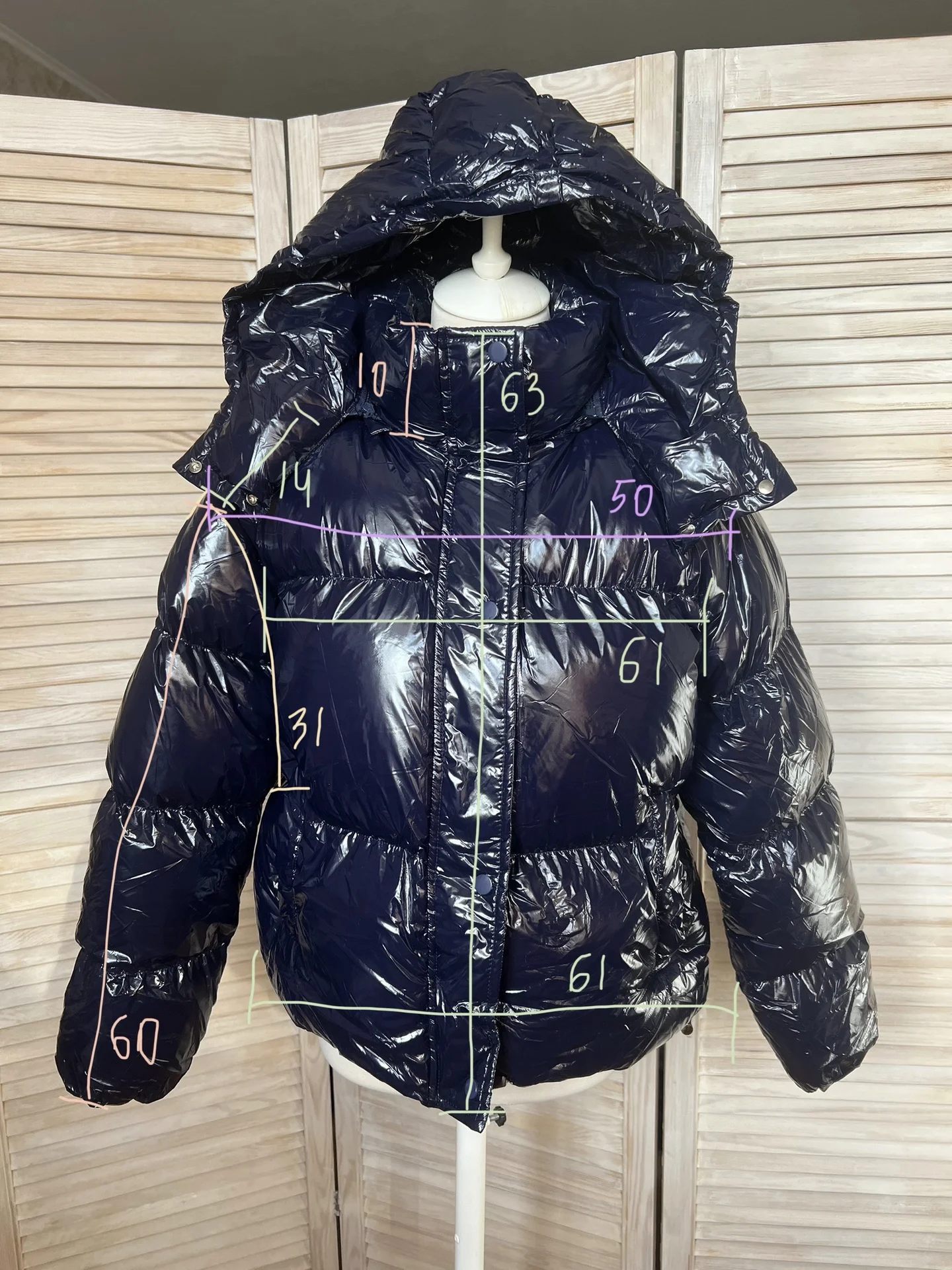 пуховик глянцевыы moncler type y2k - миниатюра 4