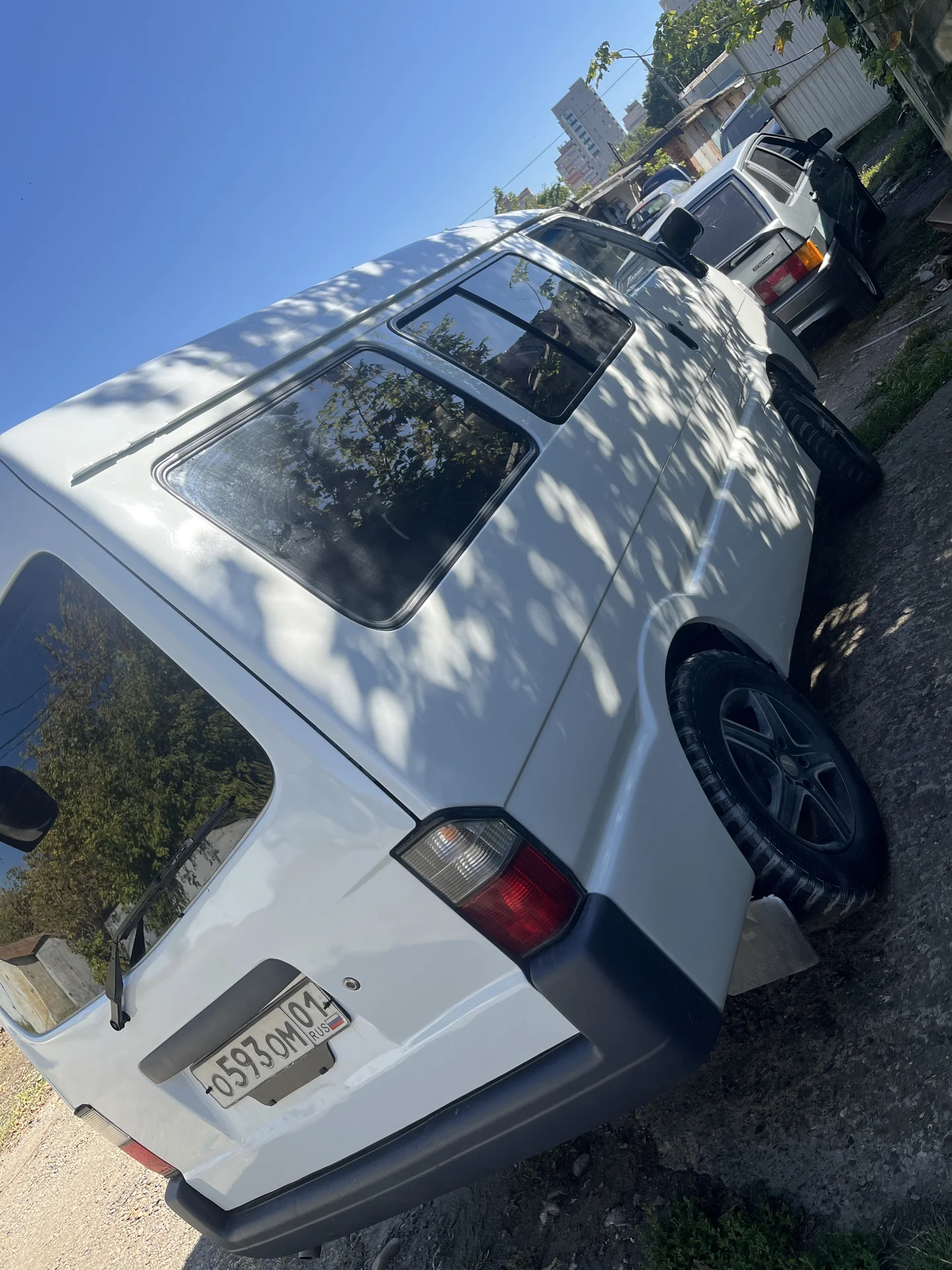 Mazda bongo - миниатюра 4