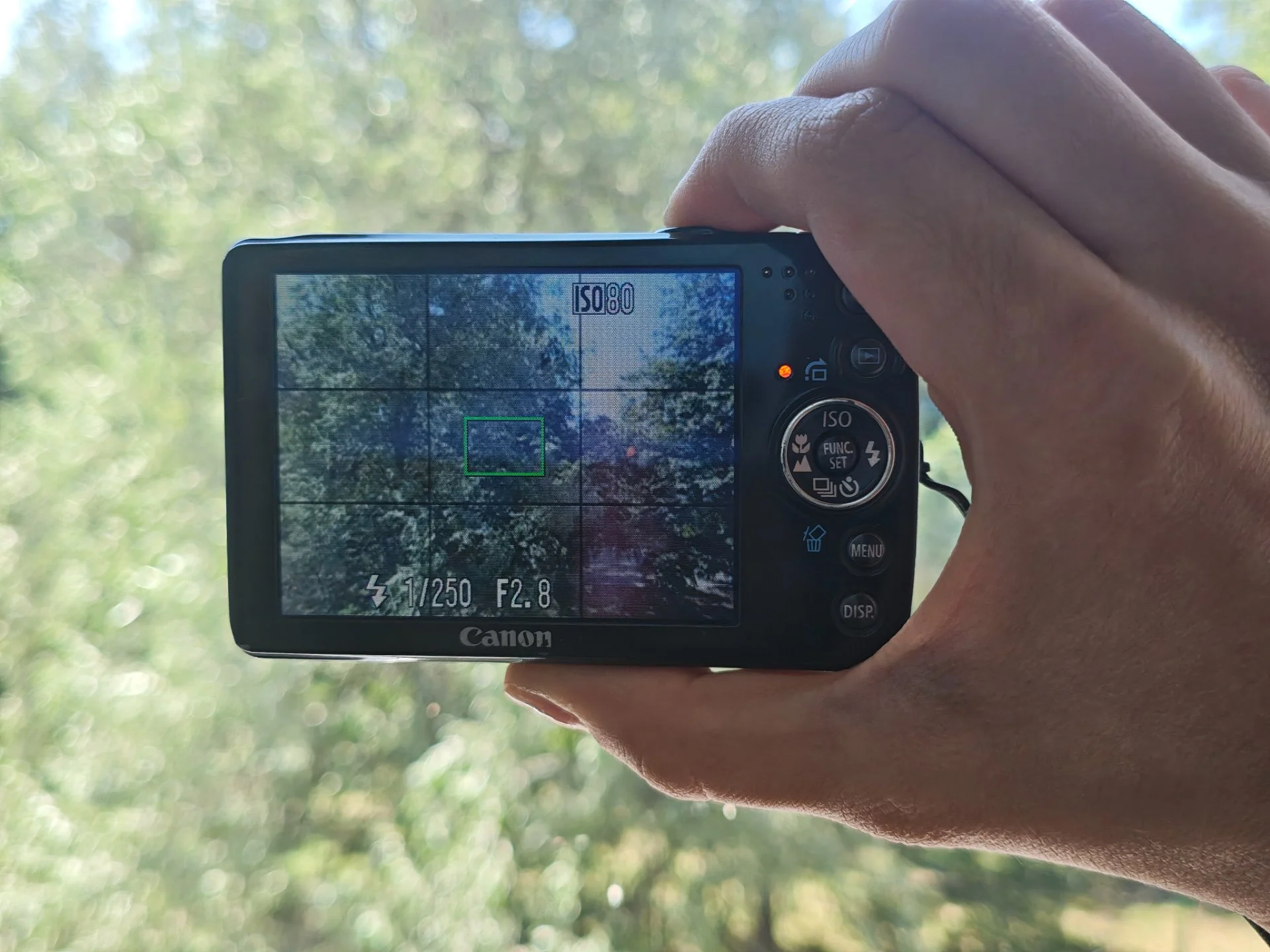 canon ixus 75 фотоаппарат мыльница y2k - миниатюра 3
