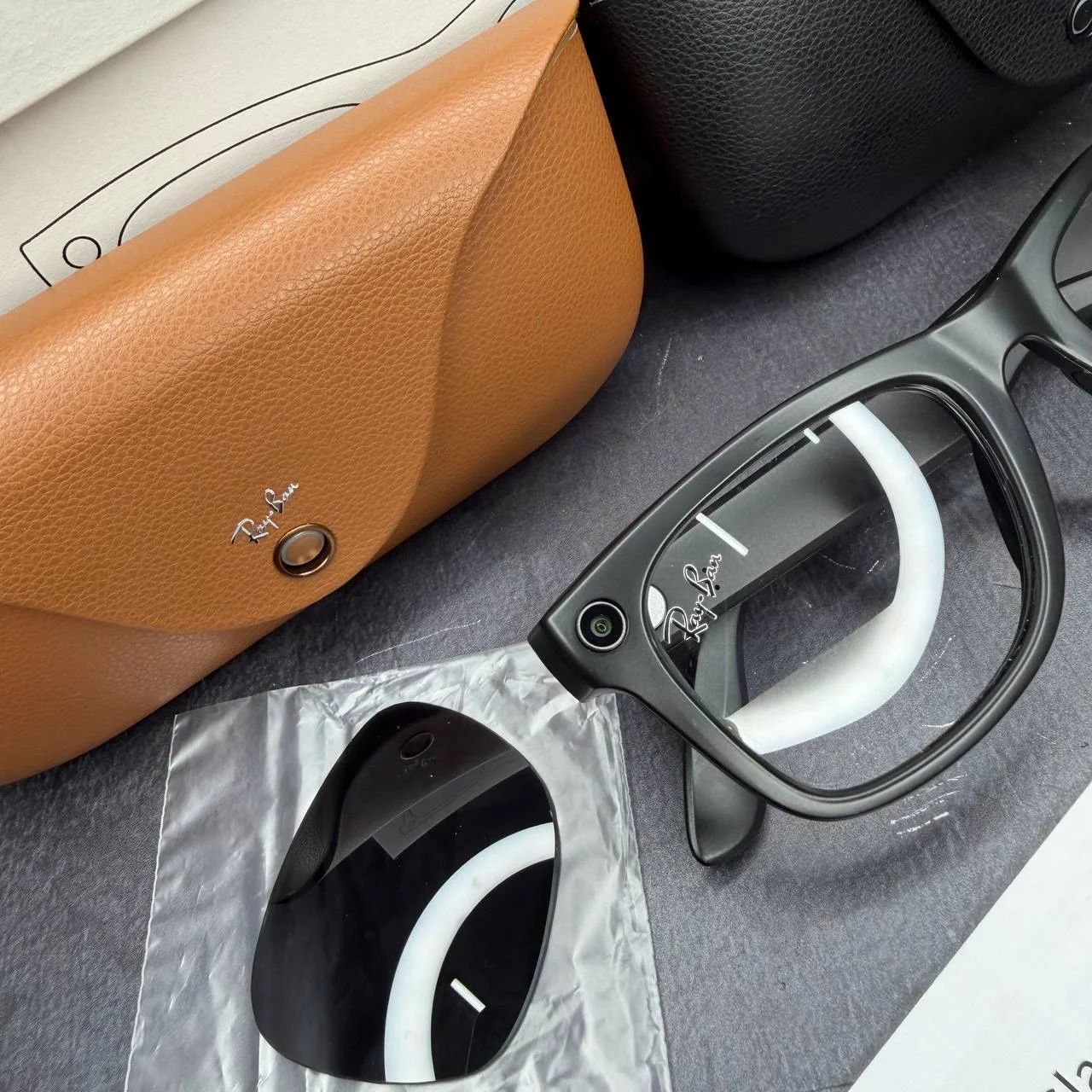умные очки Rayban - миниатюра 2
