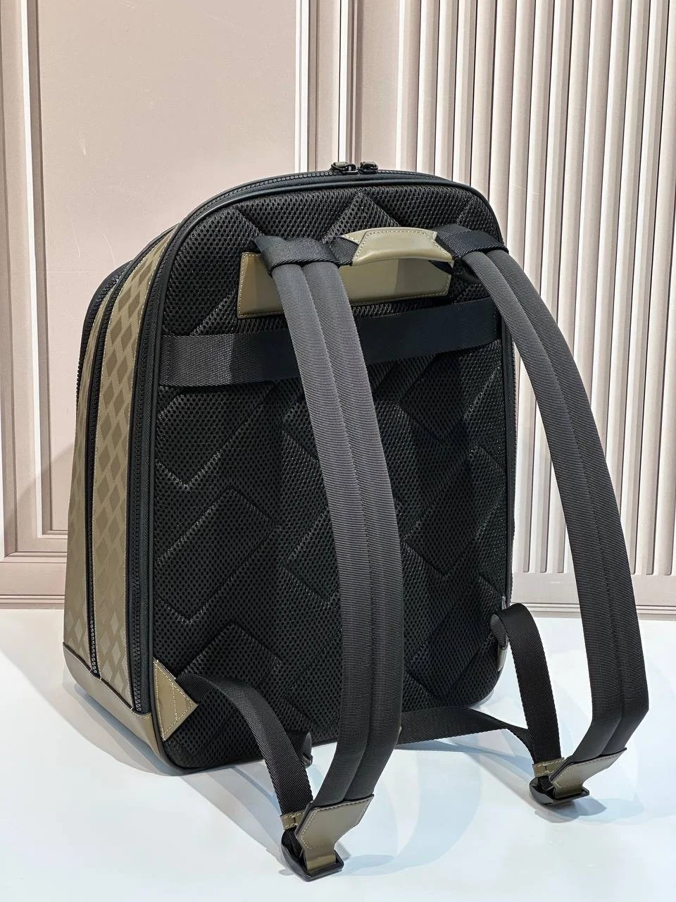 Рюкзак Montblanc - миниатюра 3