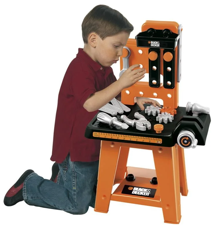 Детский игровой верстак с инструментами Black&Decker - миниатюра 2