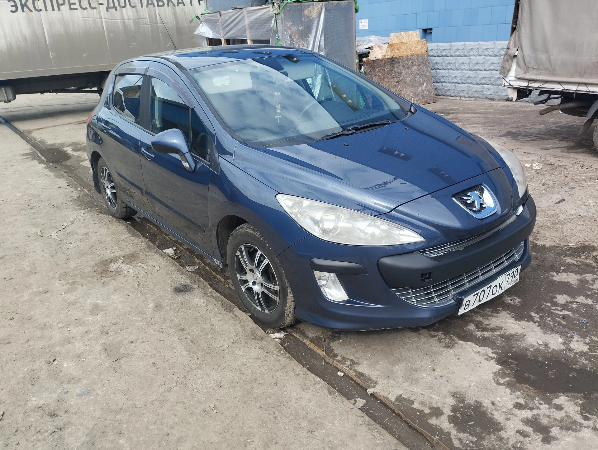 Продаю машину Пежо 308 2008года - изображение 1