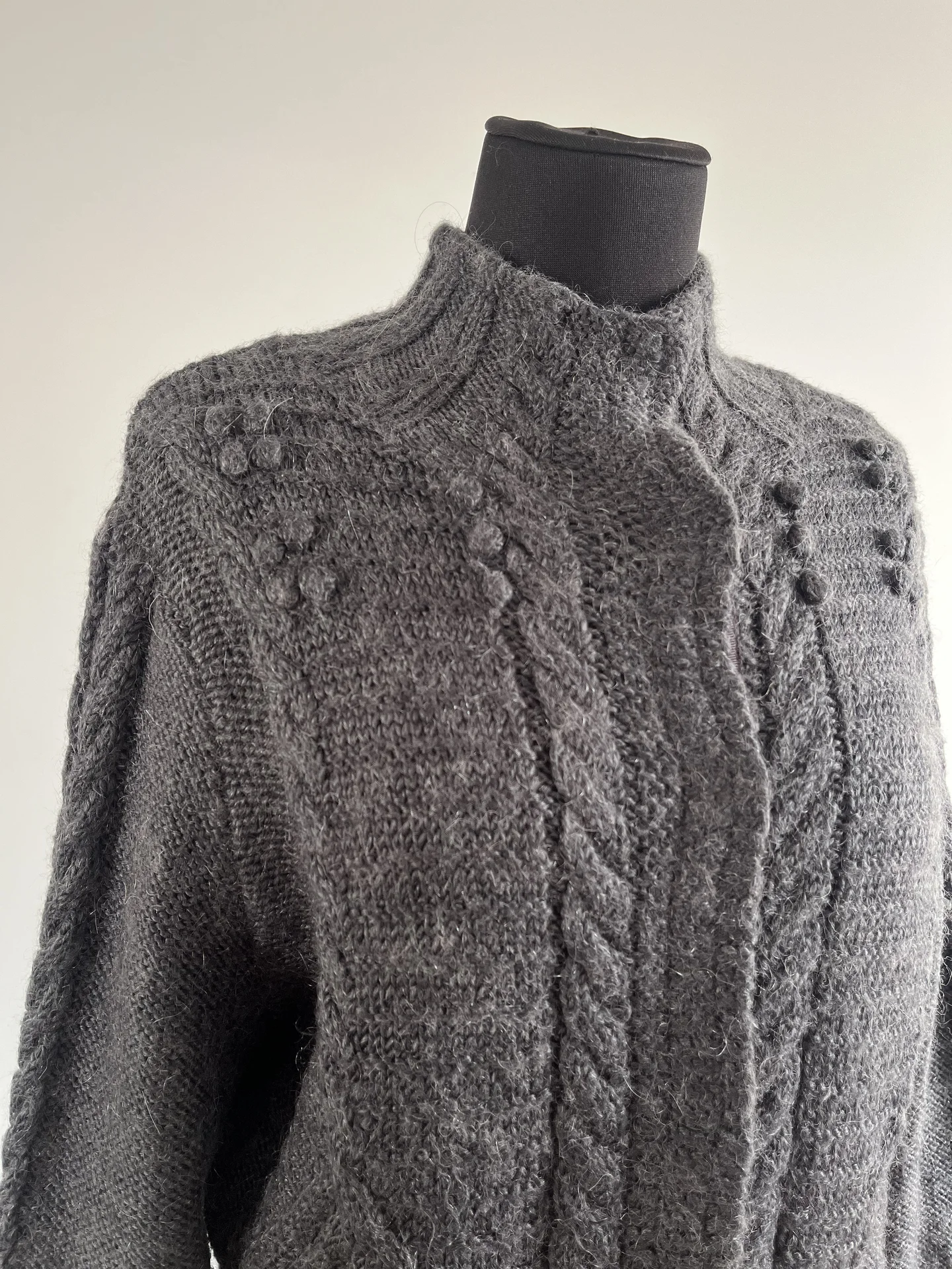 Авангардный вязаный кардиган Ermanno Scervino type - миниатюра 3