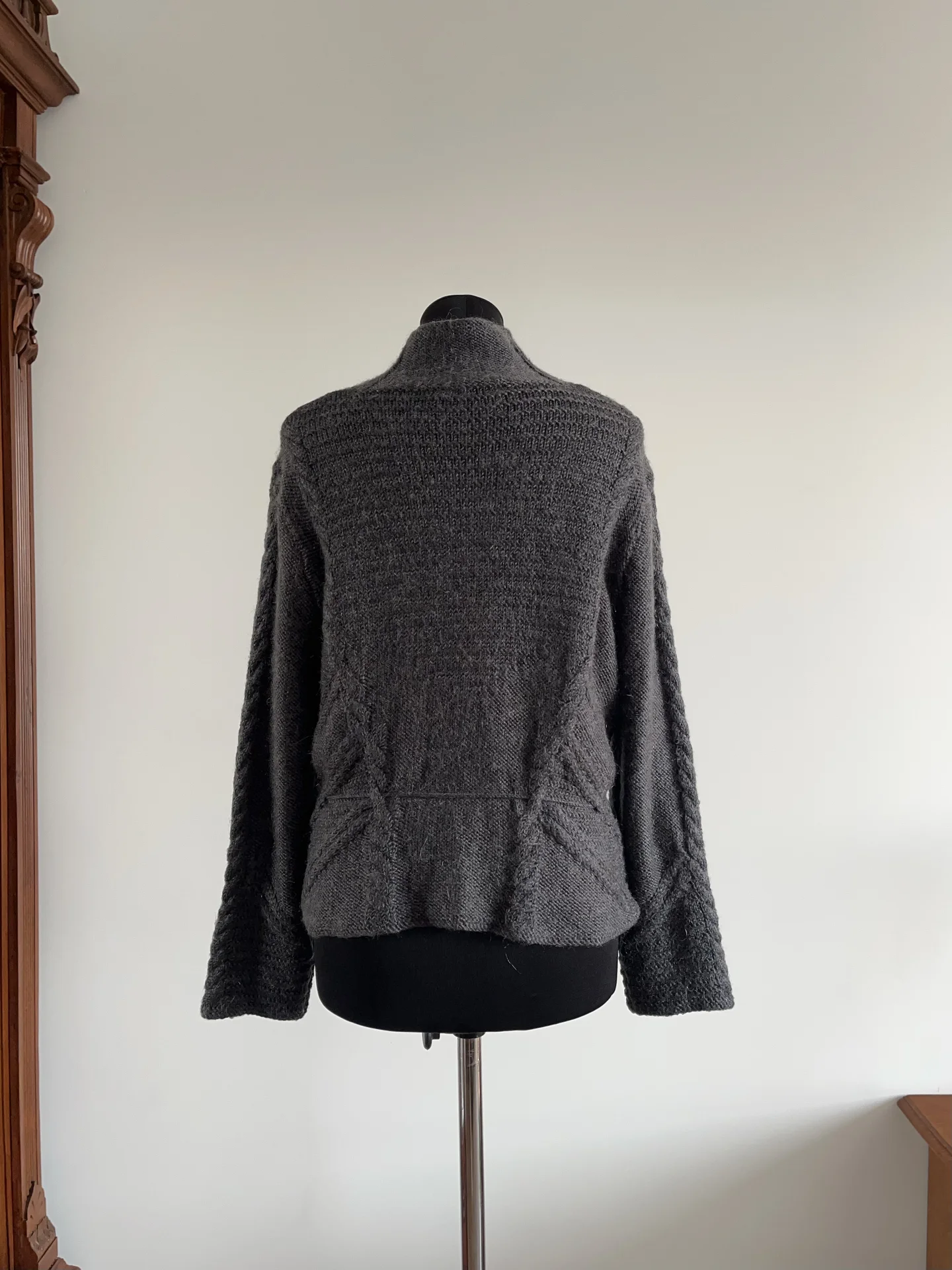 Авангардный вязаный кардиган Ermanno Scervino type - миниатюра 4