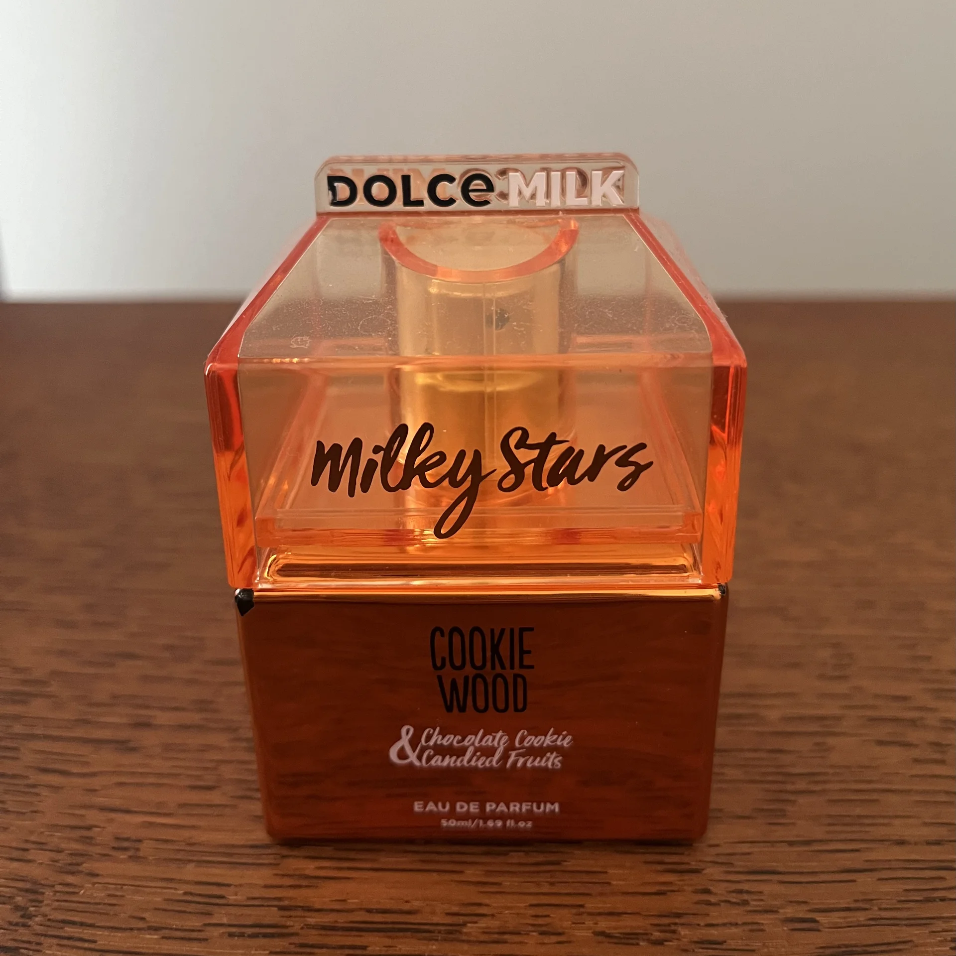 Парфюмерная вода Dolce Milk Cookie Wood 50 мл