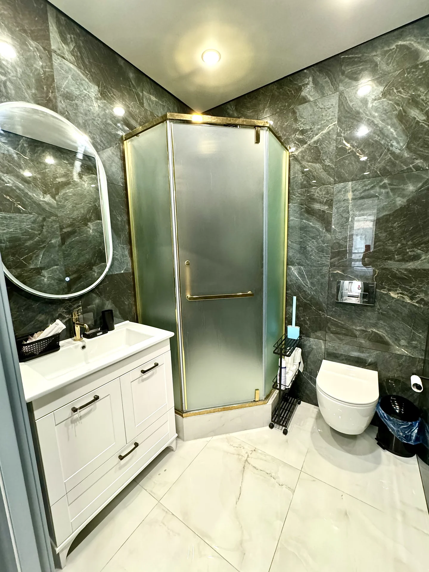 Сдаётся 3х комнатная квартира в «Savin House». - миниатюра 9