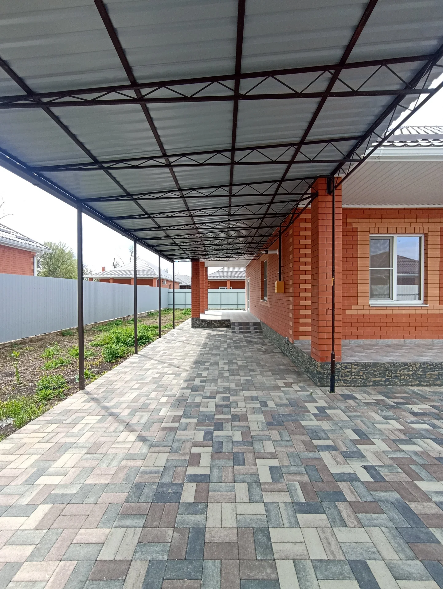 Дом с подключенными центральными коммуникациями - миниатюра 11