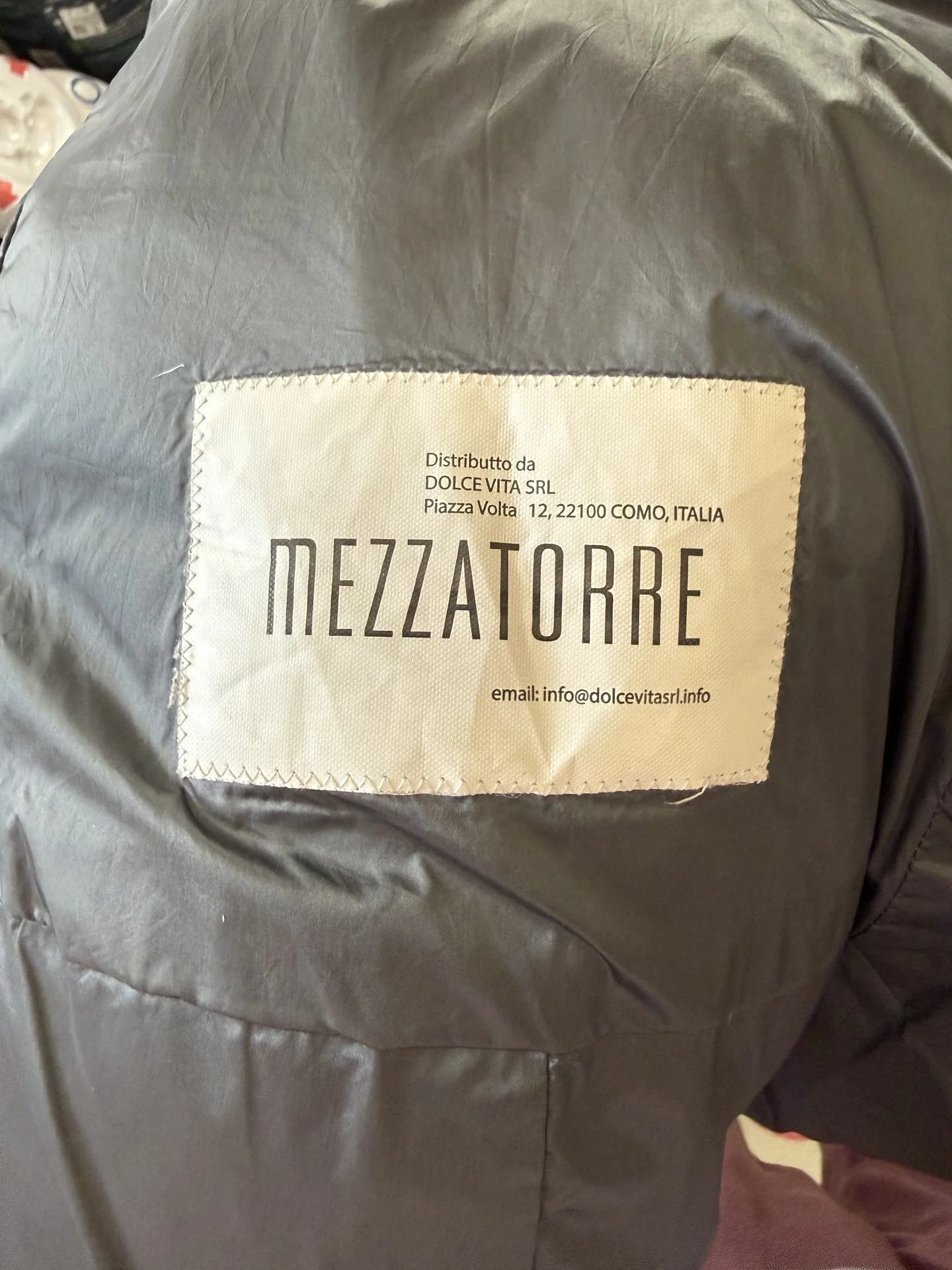 Пуховик женский Mezzatorre - миниатюра 4