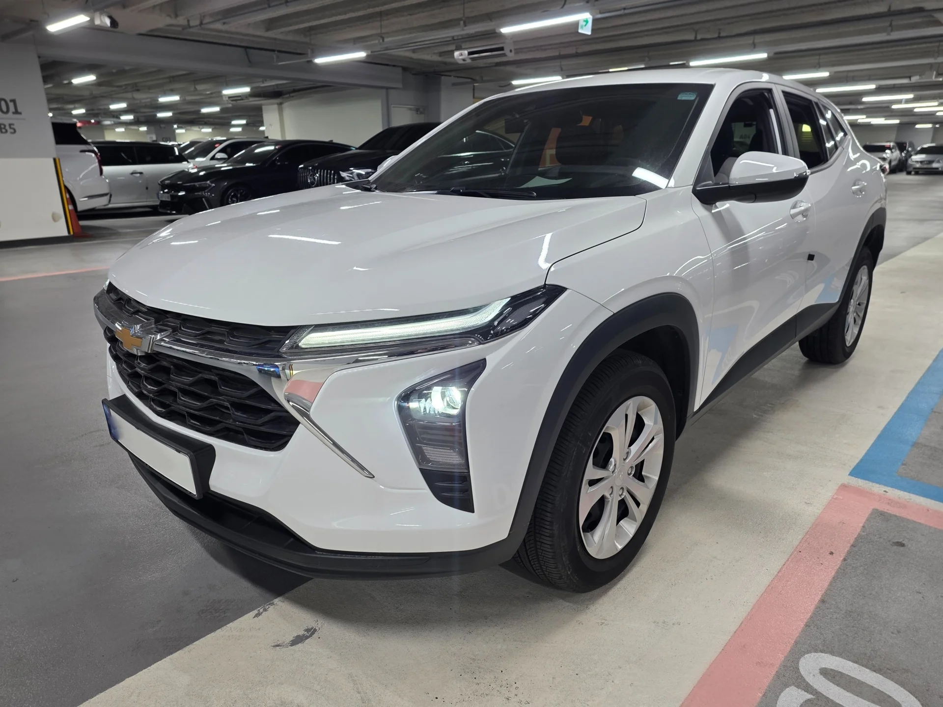 Chevrolet Trax 1.2 AT, 2024 года - изображение 1