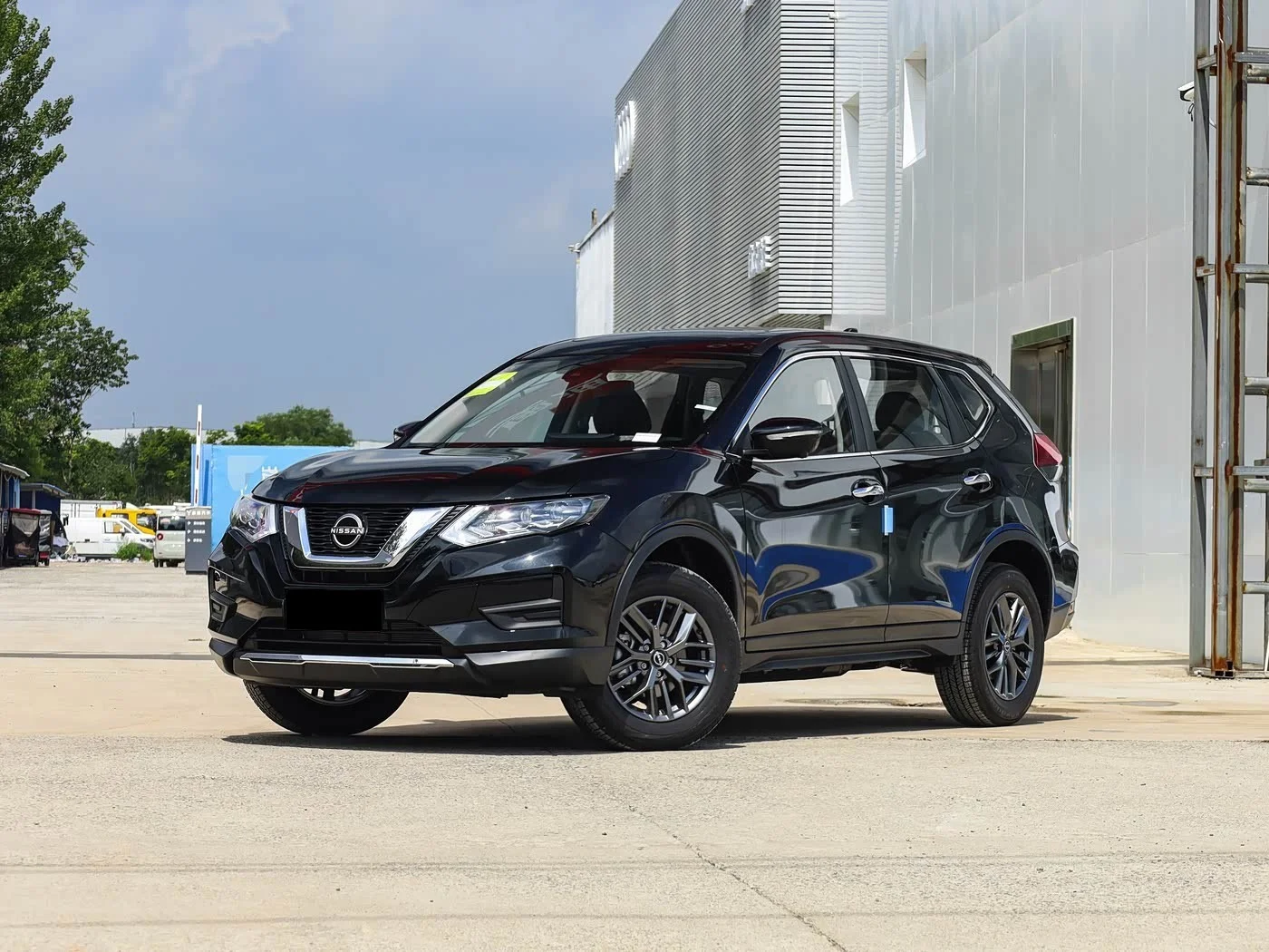 Nissan X-Trail 2026 - изображение 1