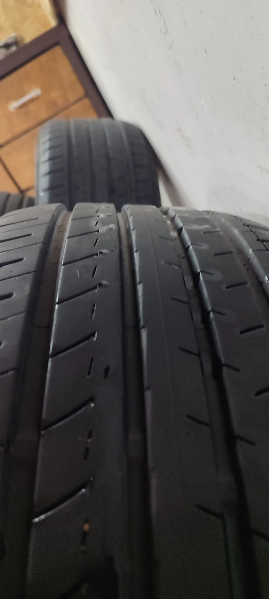 Yokohama BluEarth-GT AE-51 225/50 R17 98W - миниатюра 2