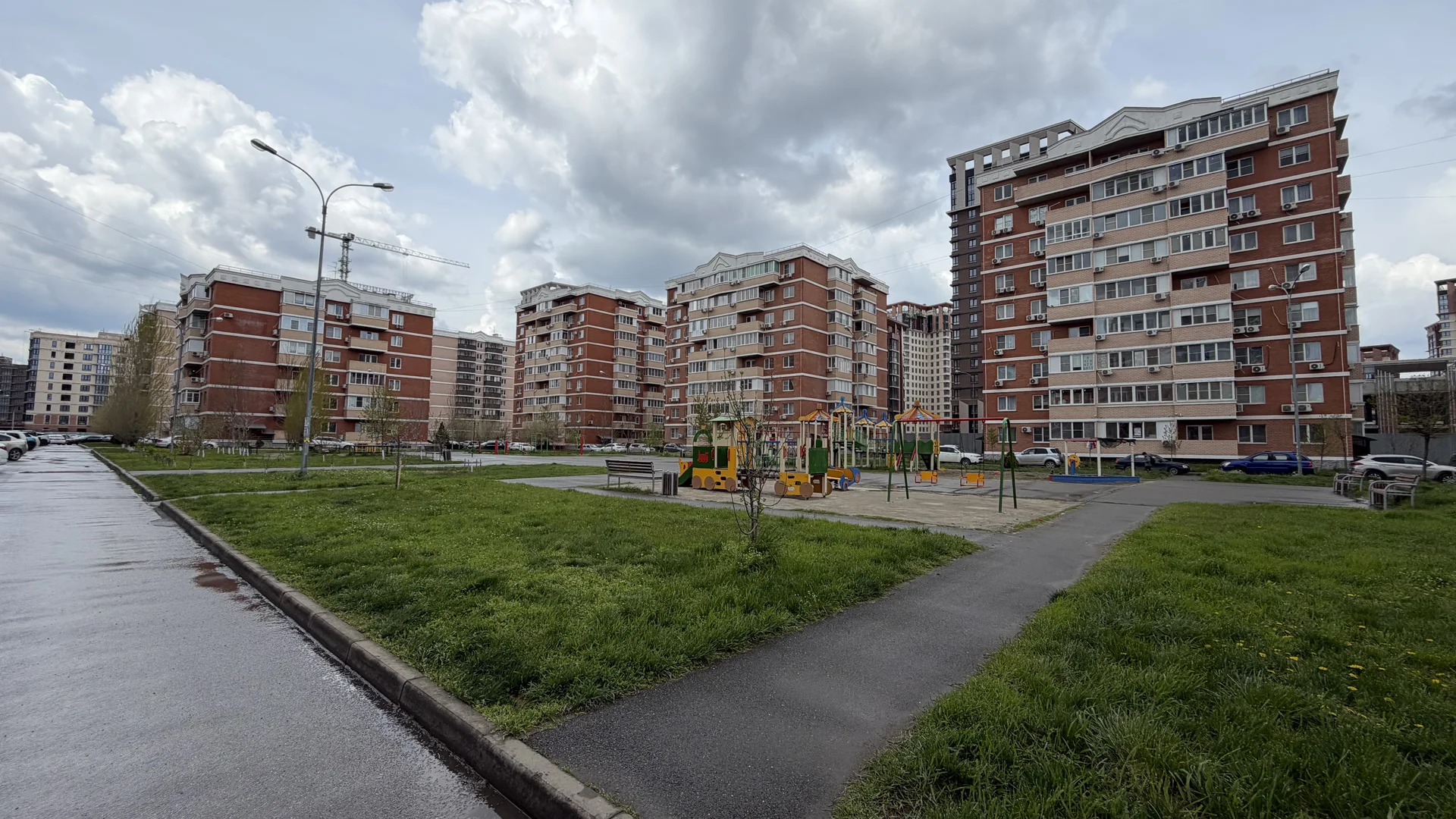Продам квартиру - миниатюра 2