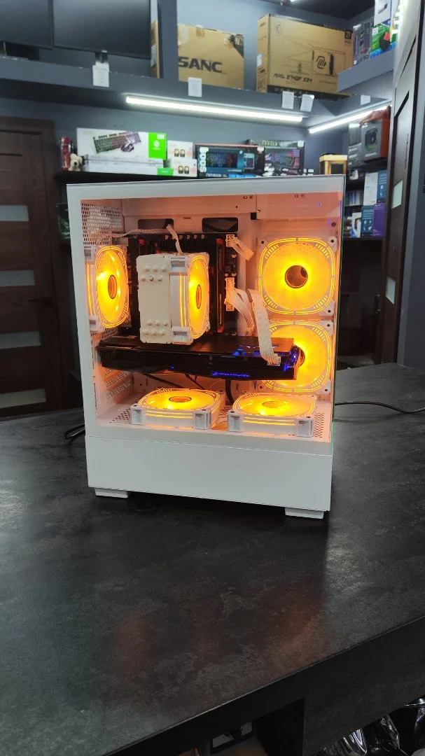 Игровой пк : Ryzen 5 5600 / RTX 5060 Ti - изображение 1