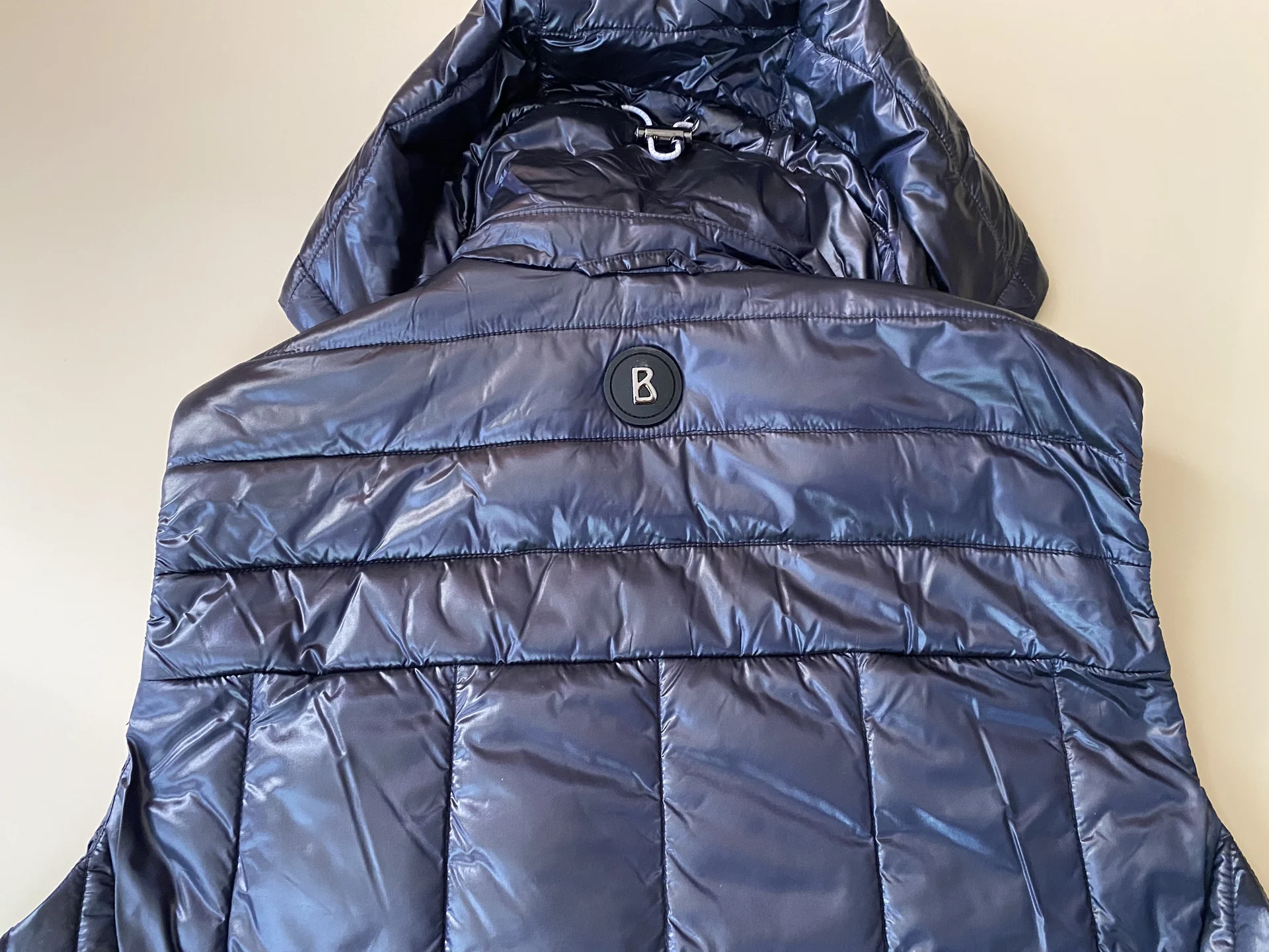Жилетка Bogner L размер новая оригинал - миниатюра 3