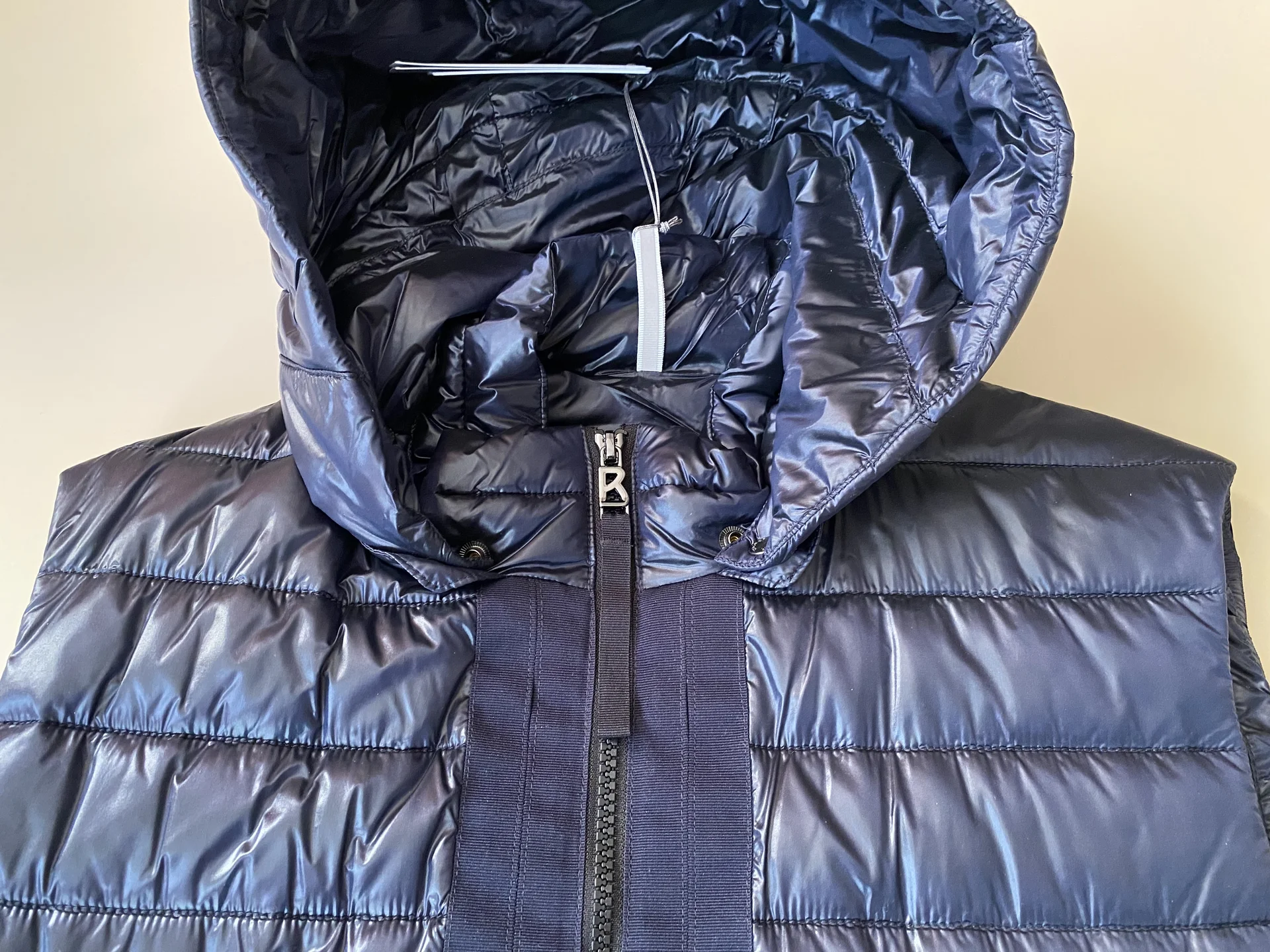 Жилетка Bogner L размер новая оригинал - миниатюра 4