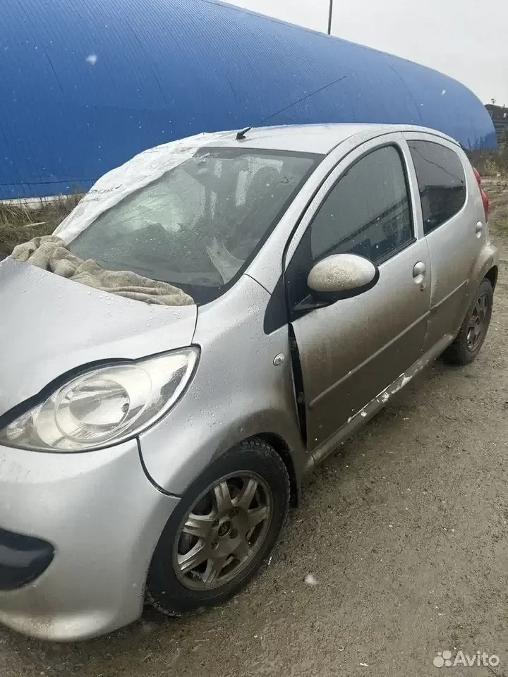 Peugeot 107 - миниатюра 2